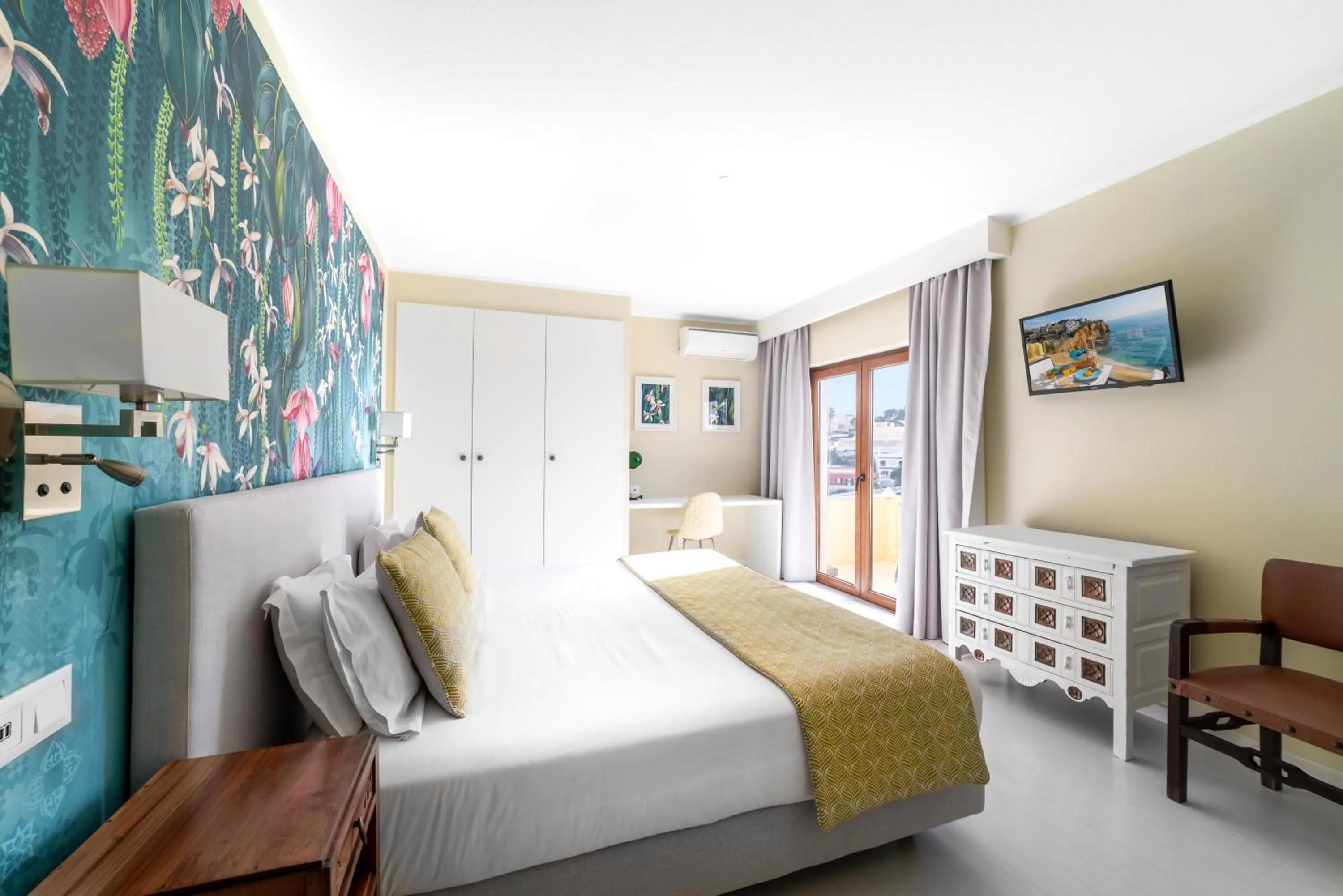 Bedroom, Bed in Castelo Guest House