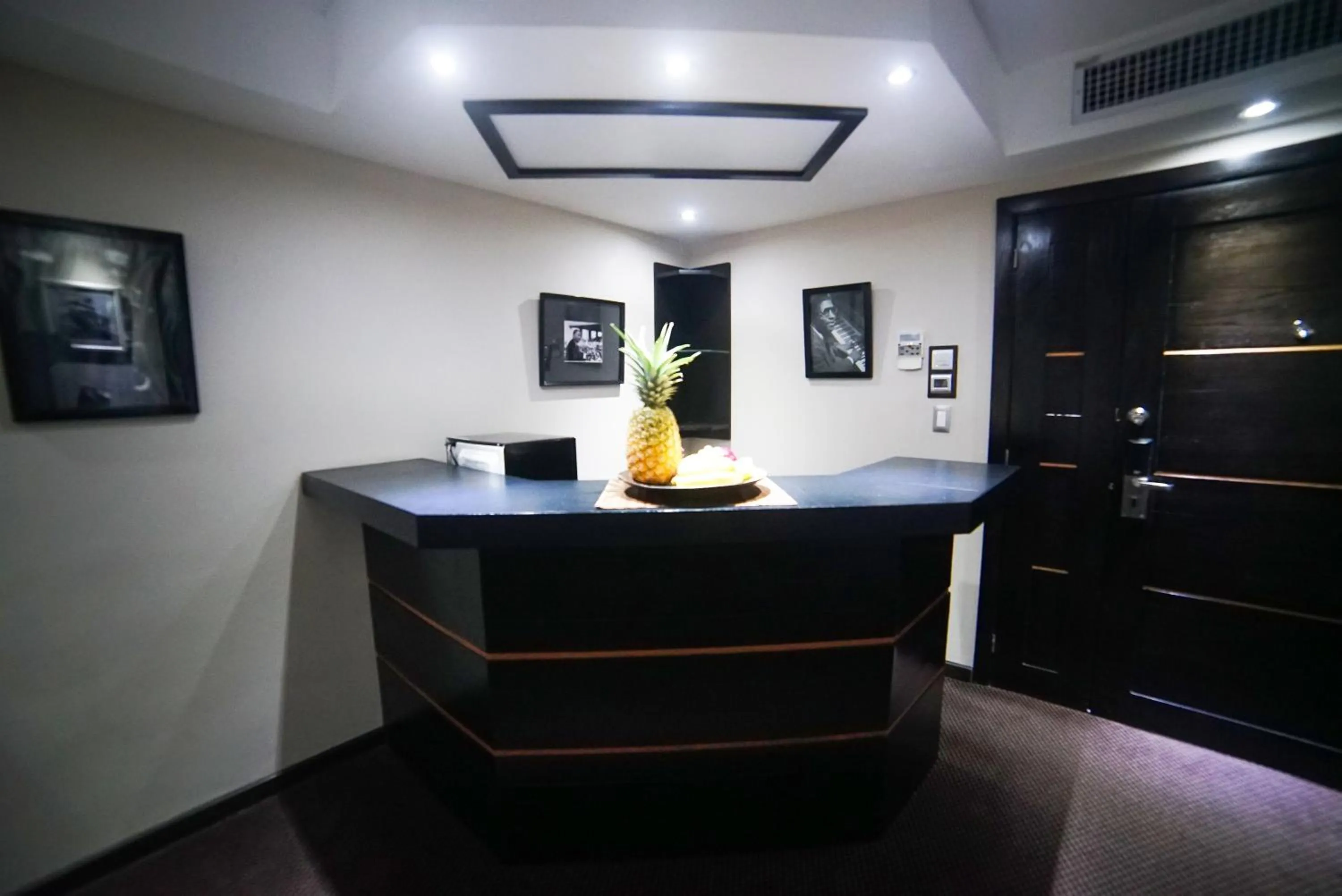 Savoy Hotel Boutique