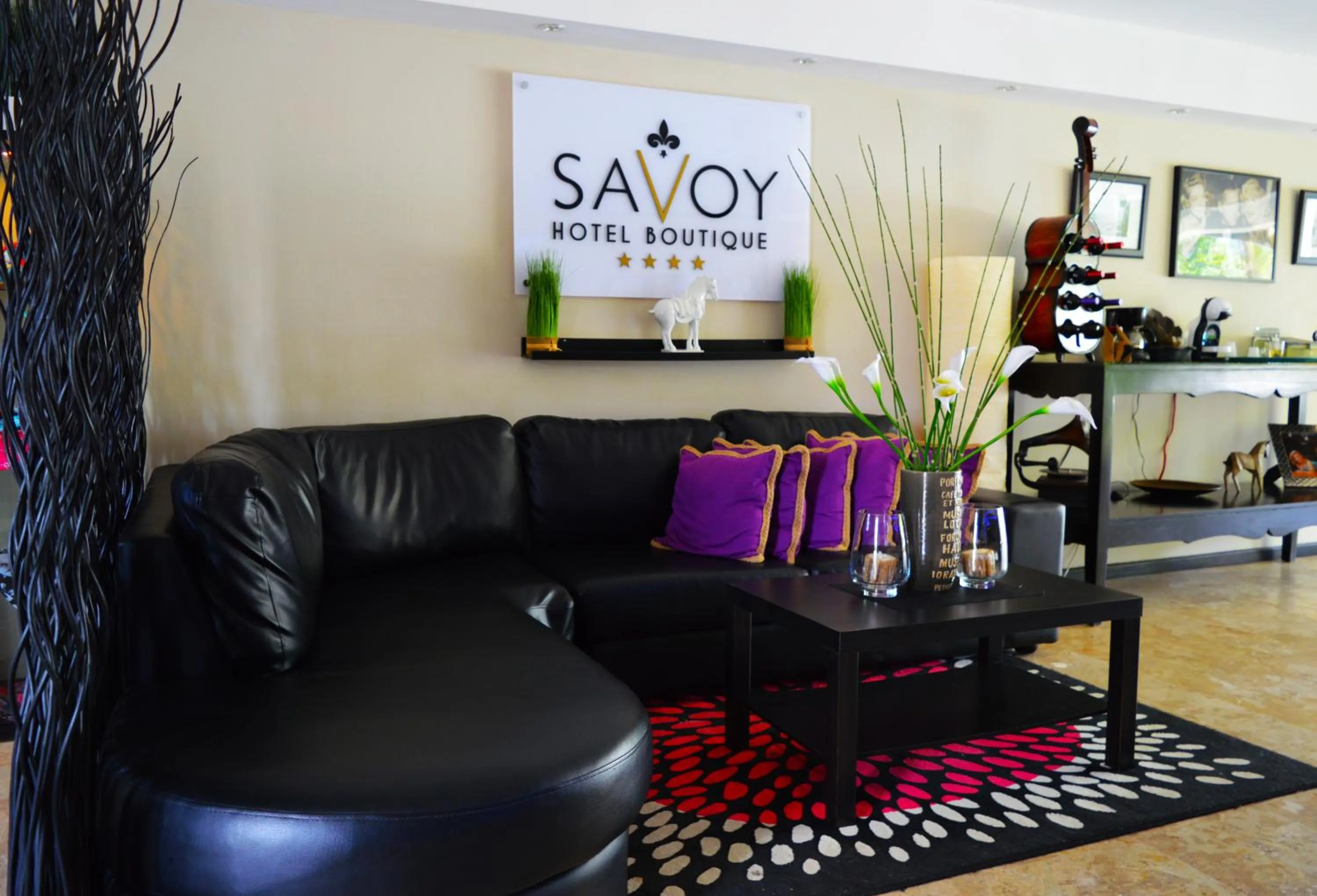 Lobby or reception in Savoy Hotel Boutique