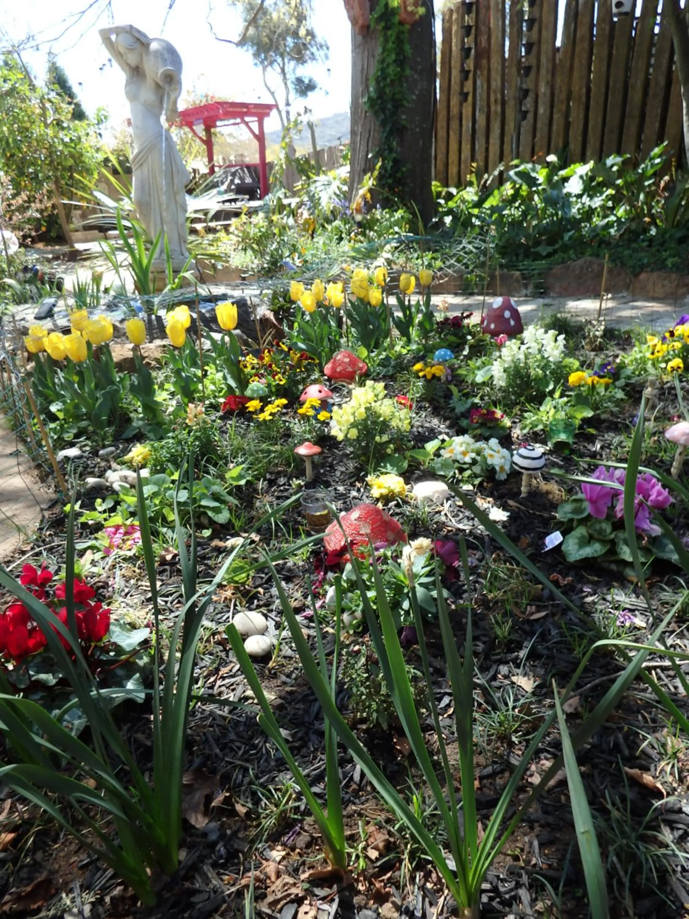 Property building in Bowral Road Art Gallery Bed and Breakfast