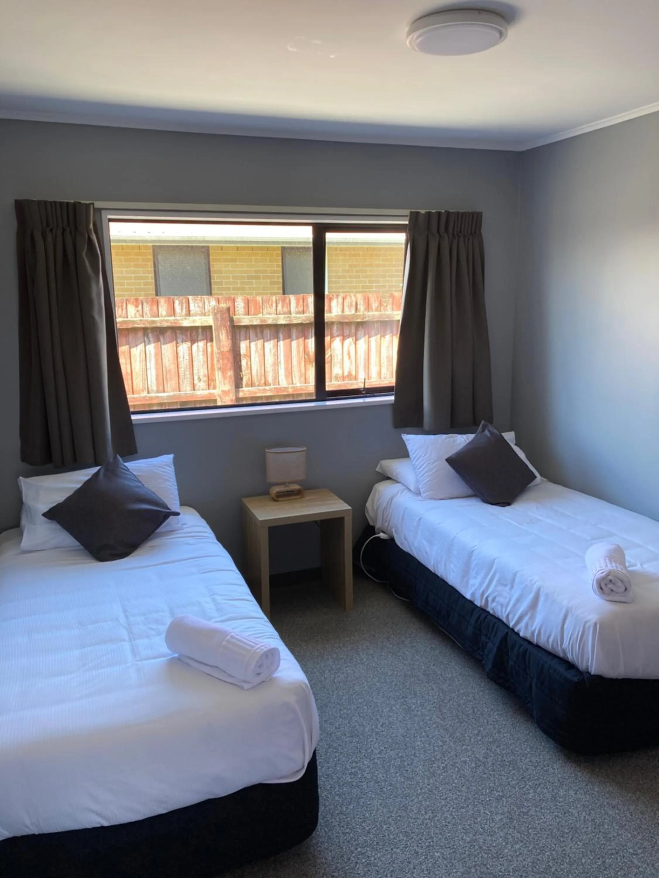 Bed in Heritage Highway Motel