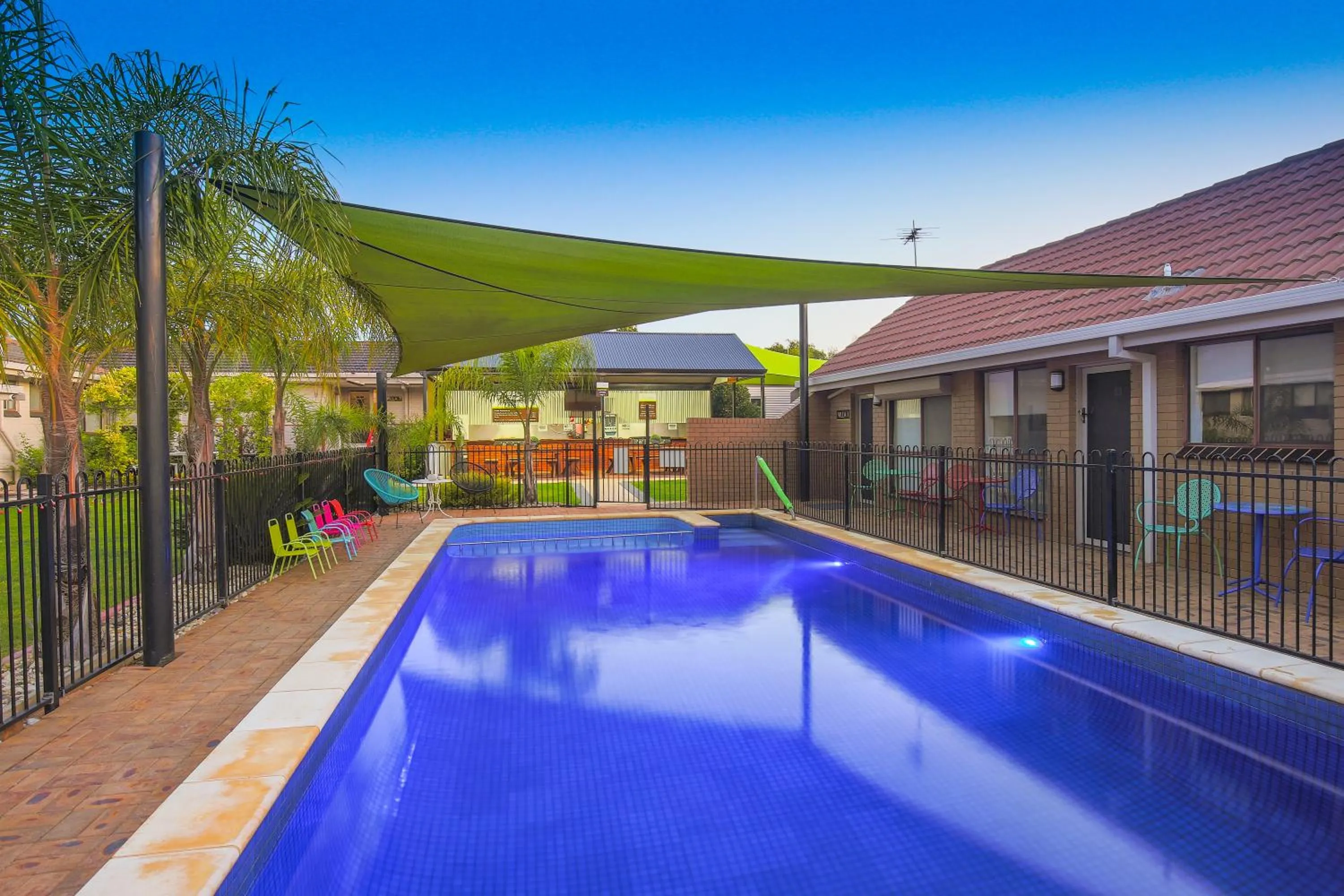 Swimming pool in Mildura Holiday Villas