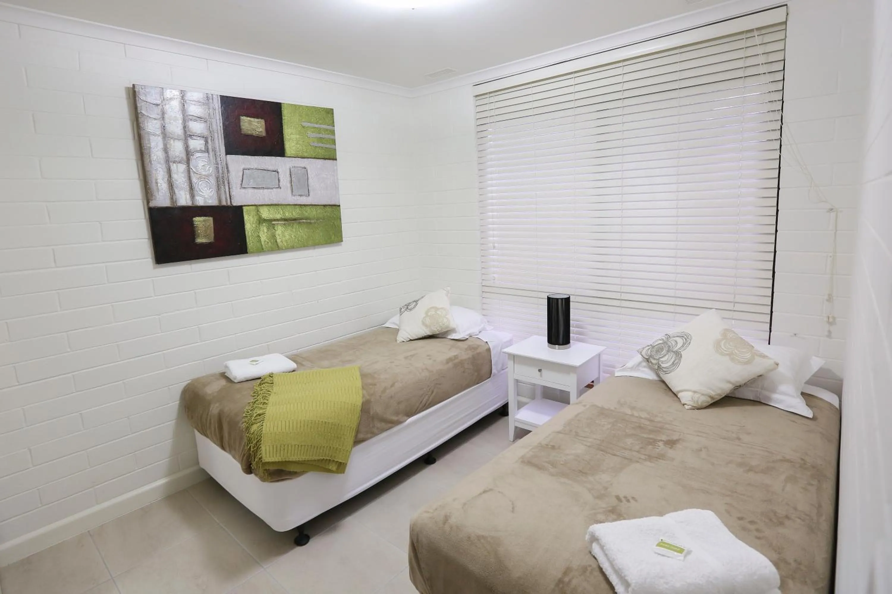 Bedroom, Bed in Mildura Holiday Villas