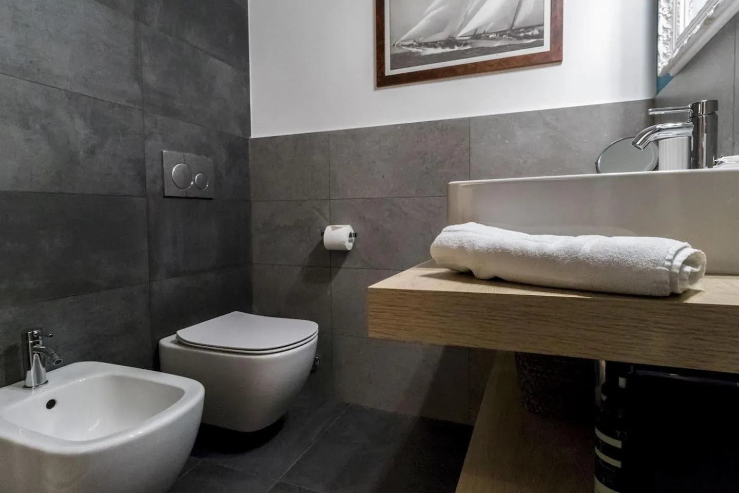 Toilet in Italianway - Vigevano 13