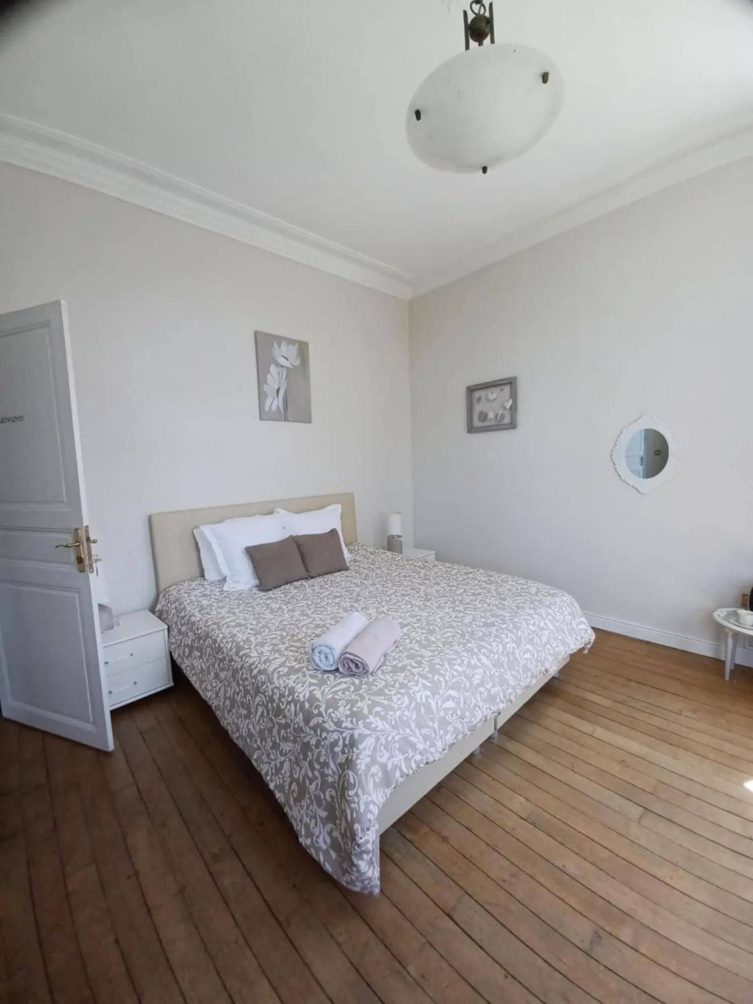 Bed in Chambres d'Hôtes des Rouets