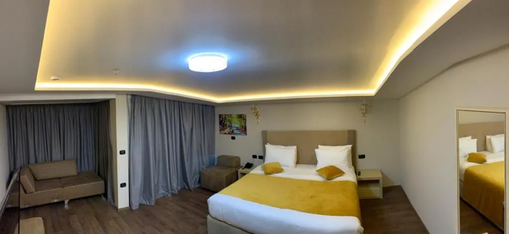 Bed in Albanopolis Hotel