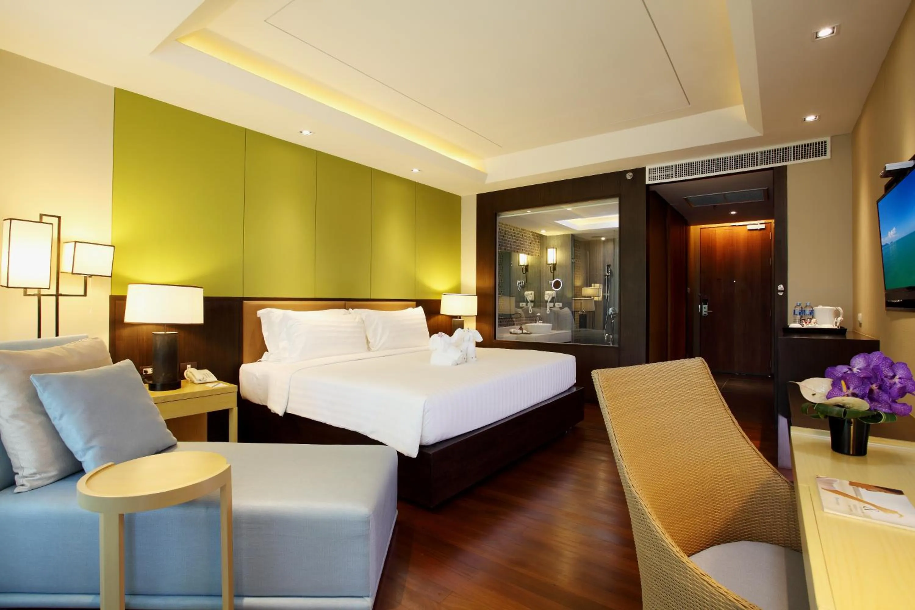 Bedroom, Bed in Graceland Khaolak Beachfront Resort