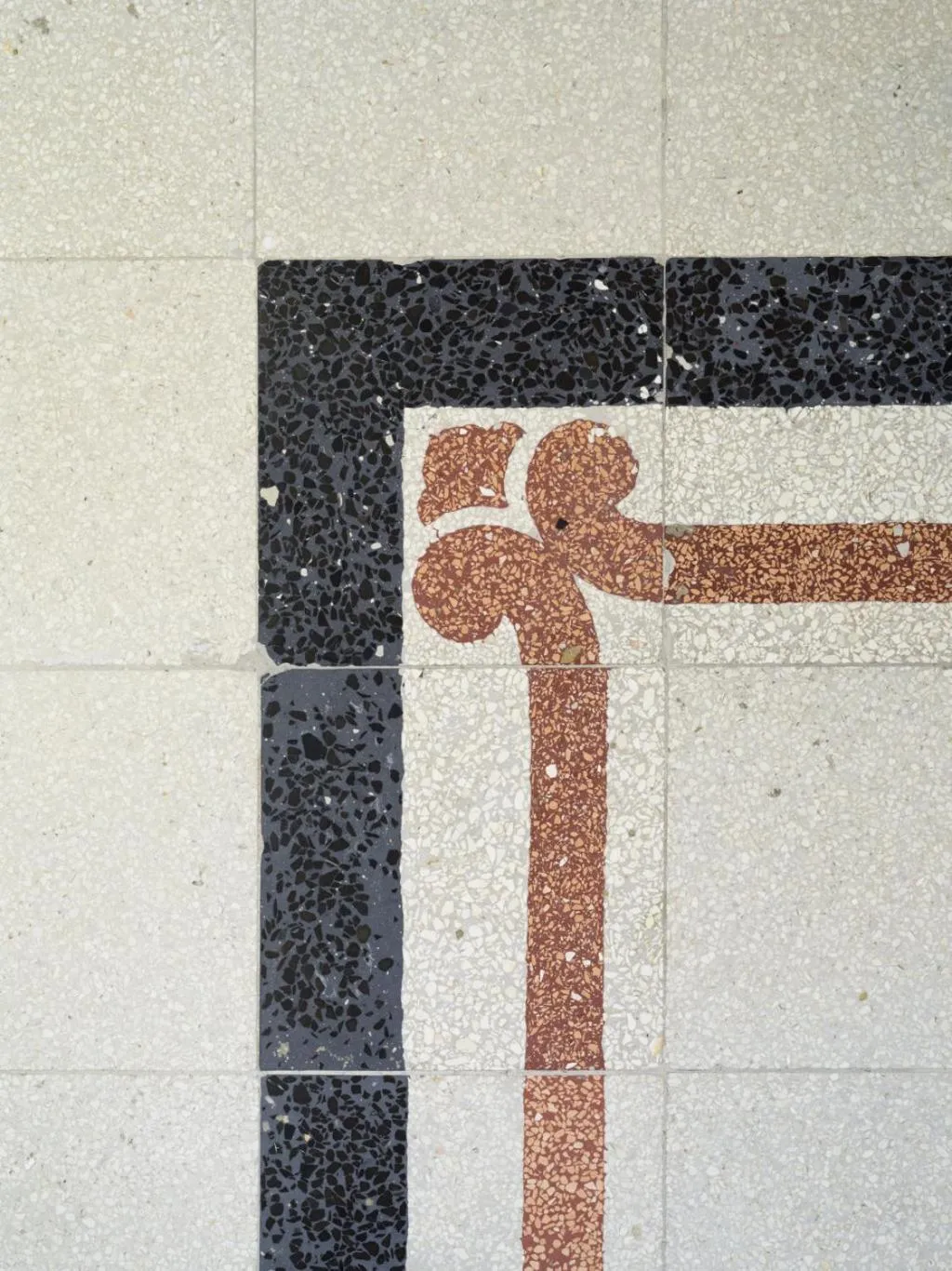 Decorative detail in Villa Corallo