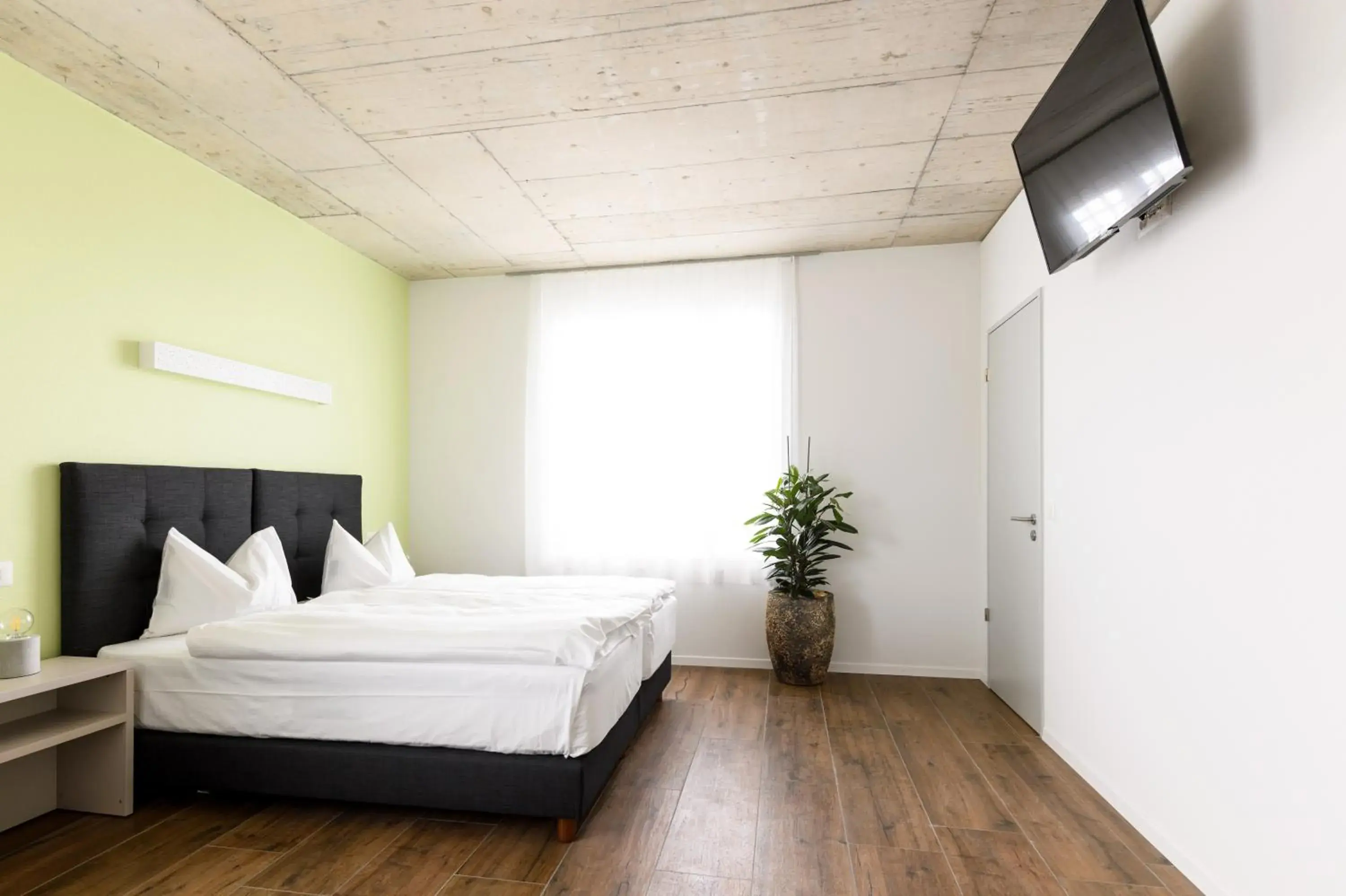 Deluxe Double or Twin Room in Partner Hotel AG Zofingen Deluxe Double or Twin Room in Partner Hotel AG Zofingen