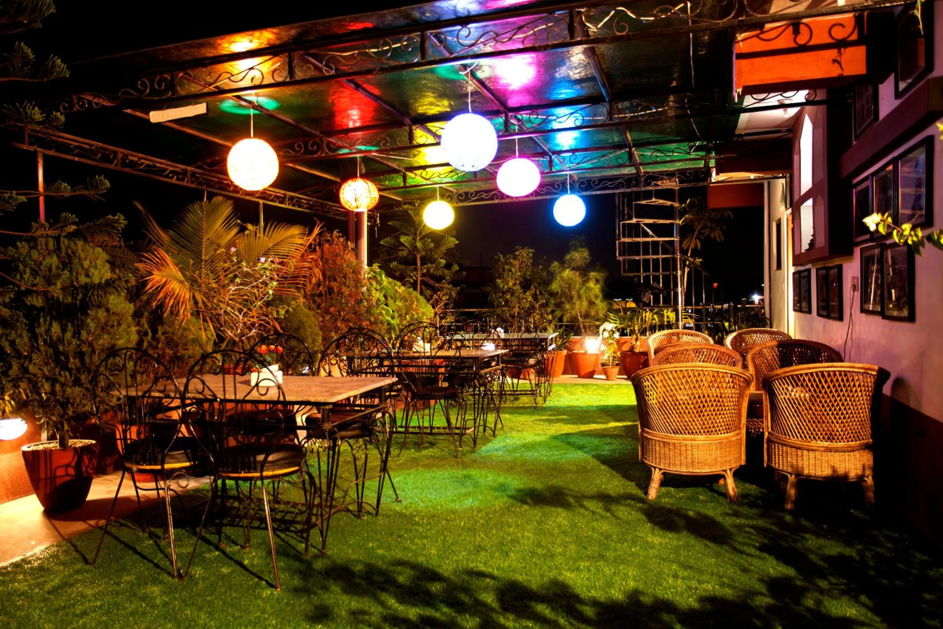 Garden in Hotel Friends Home