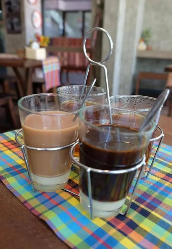 Boutique Poo-Yai Lee