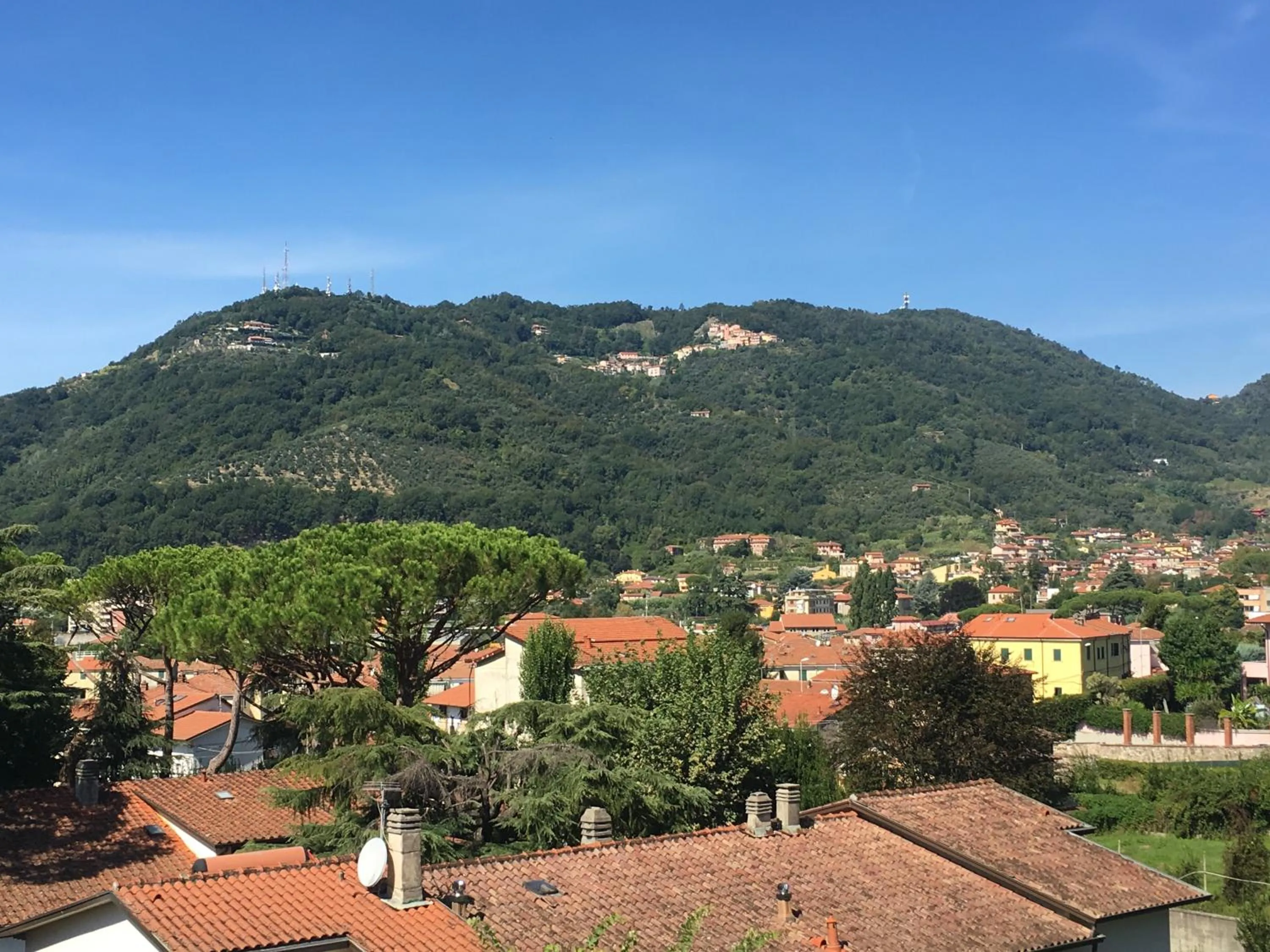 Natural landscape in Mikeme