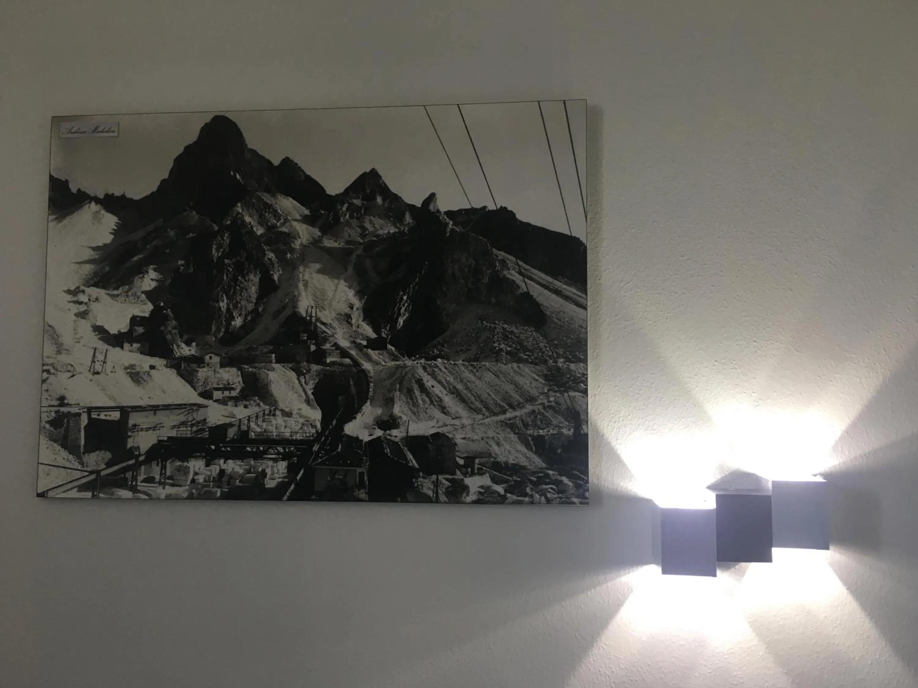 Decorative detail in Mikeme