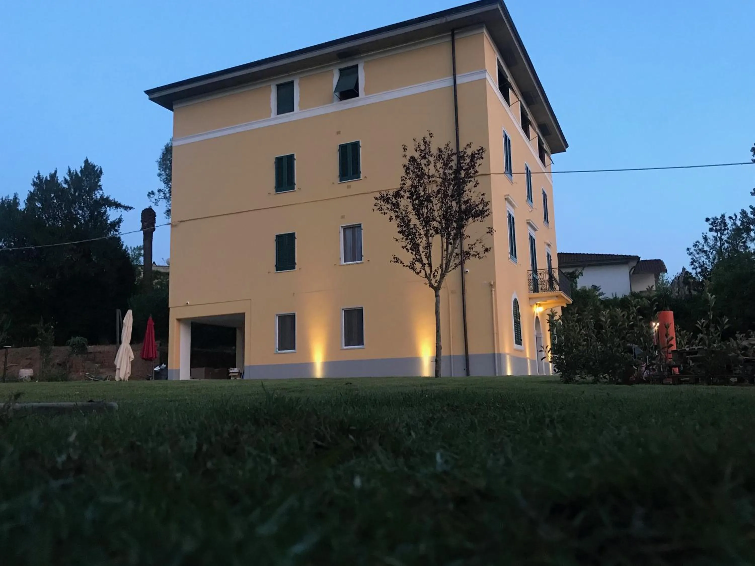 Facade/entrance in Mikeme