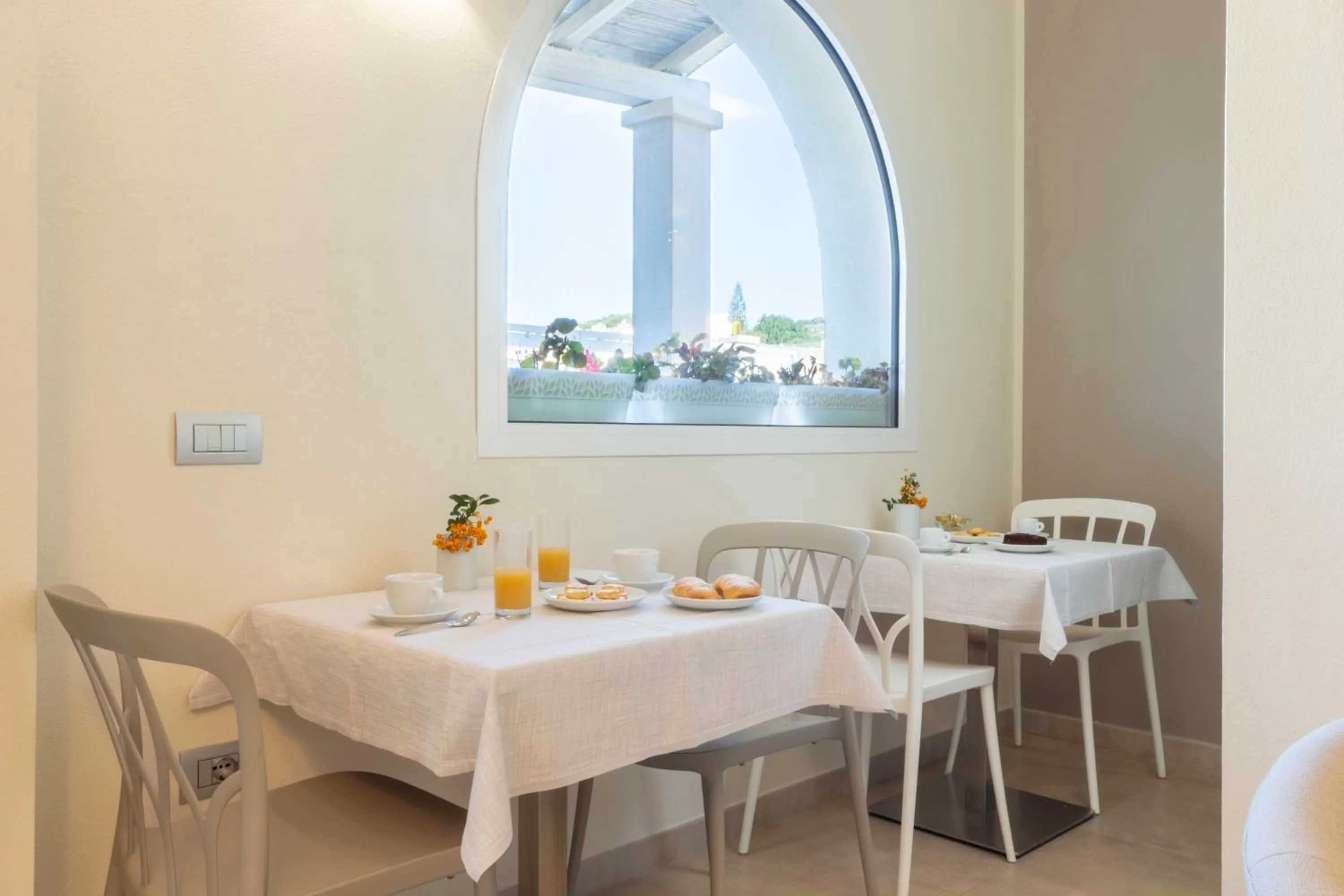 Breakfast in New Ca'Mea