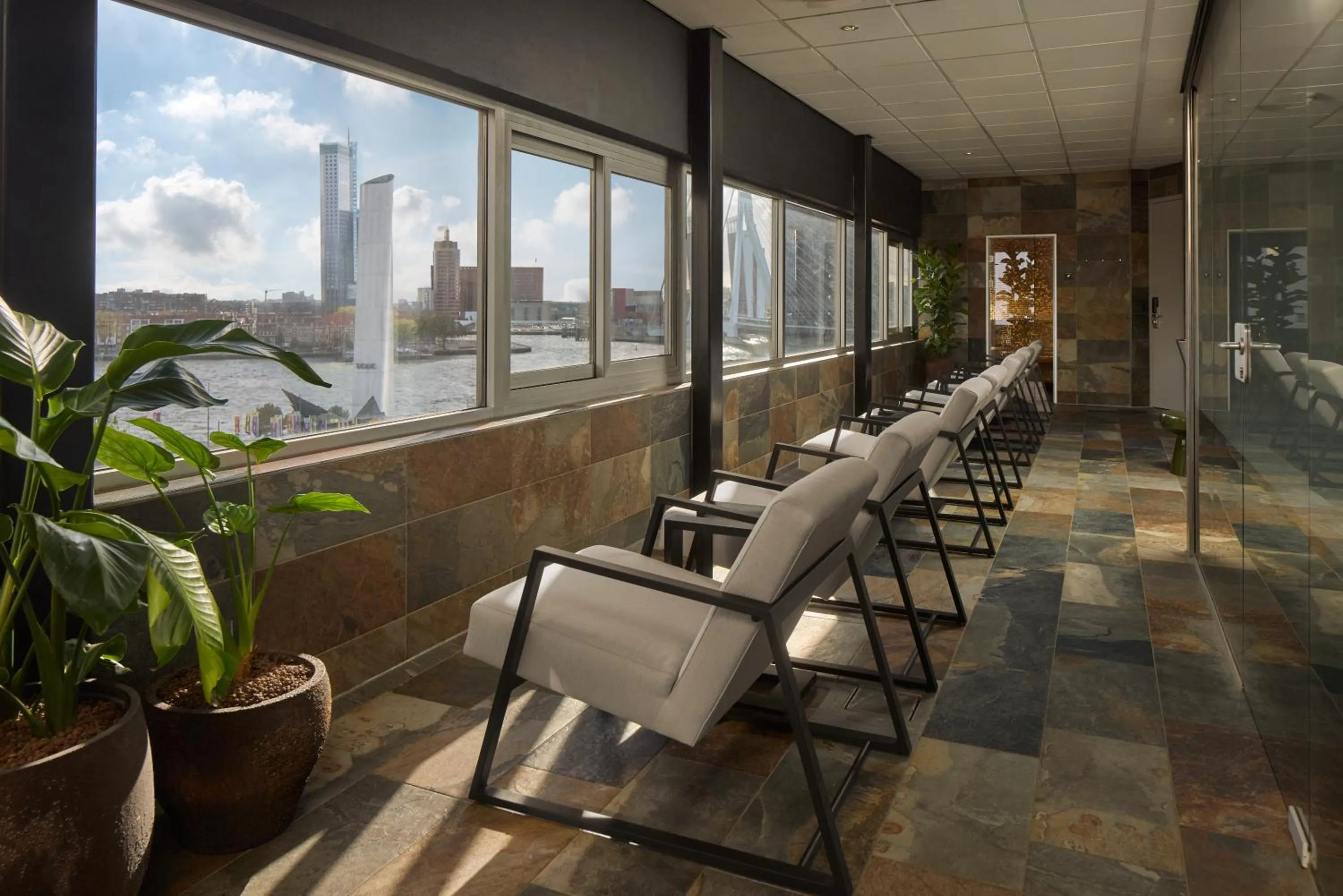 Spa and wellness centre/facilities in Haven Hotel Rotterdam, Curio Collection by Hilton