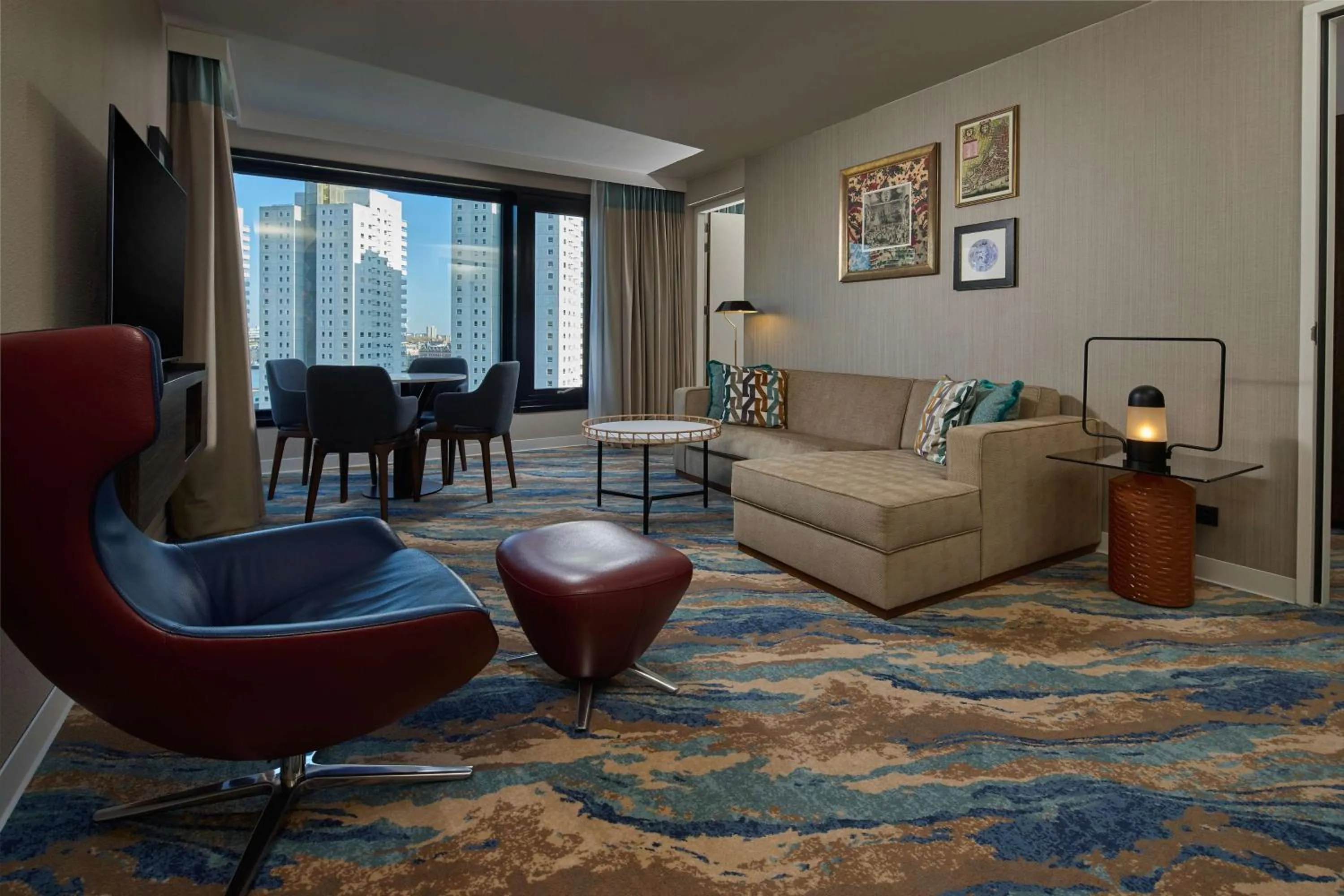 Living room in Haven Hotel Rotterdam, Curio Collection by Hilton