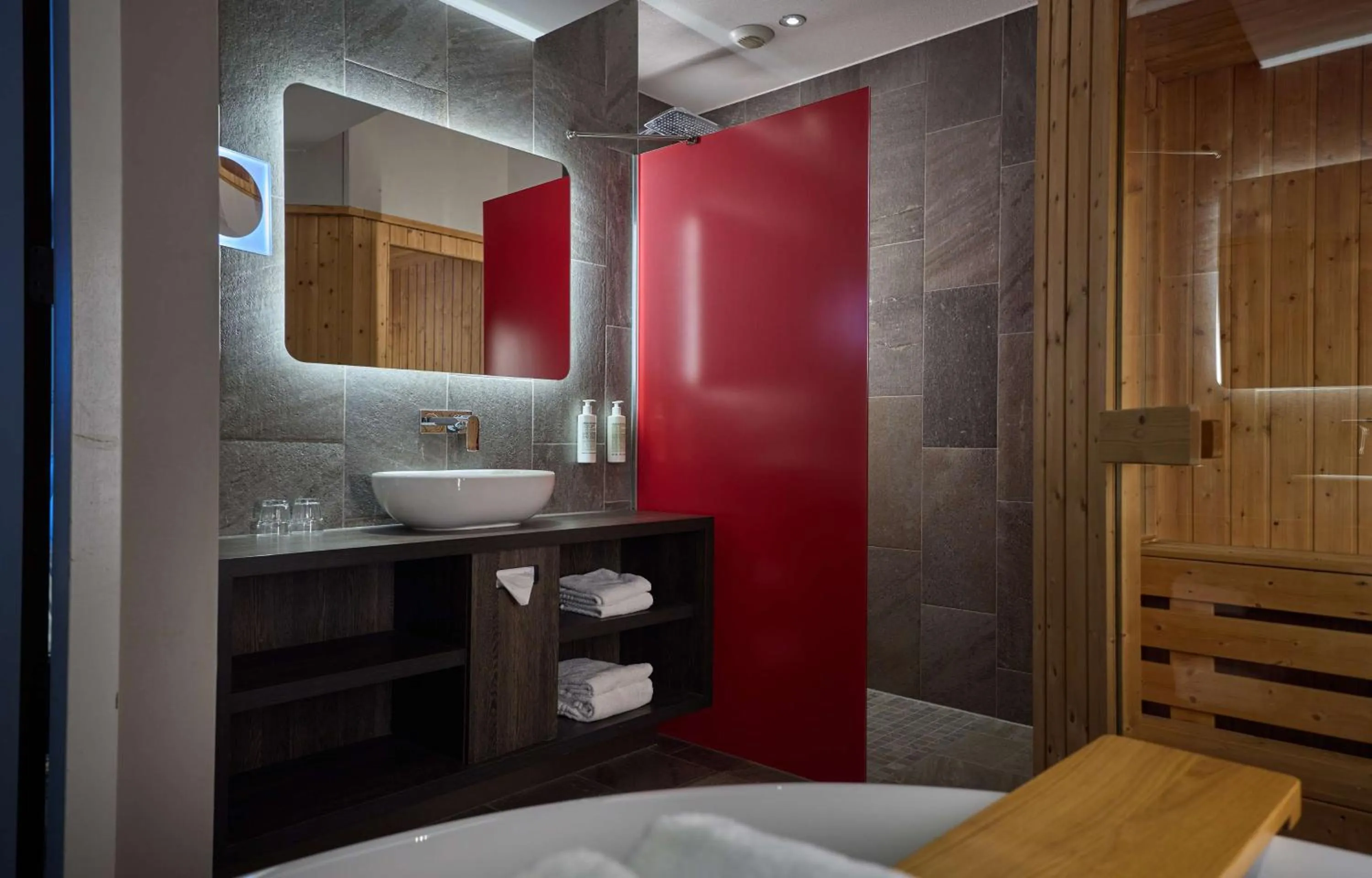 Bathroom in Haven Hotel Rotterdam, Curio Collection by Hilton
