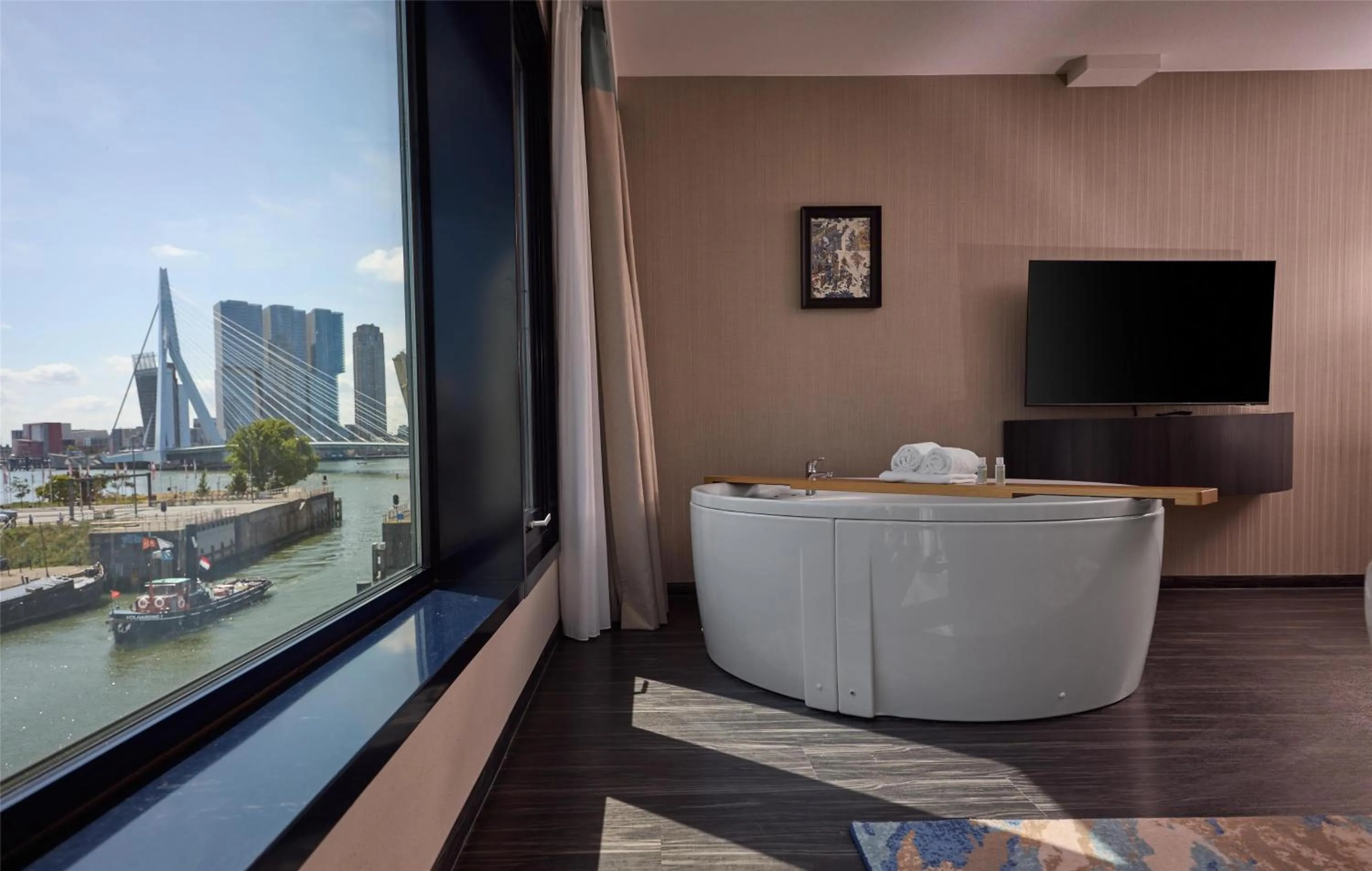 Living room in Haven Hotel Rotterdam, Curio Collection by Hilton