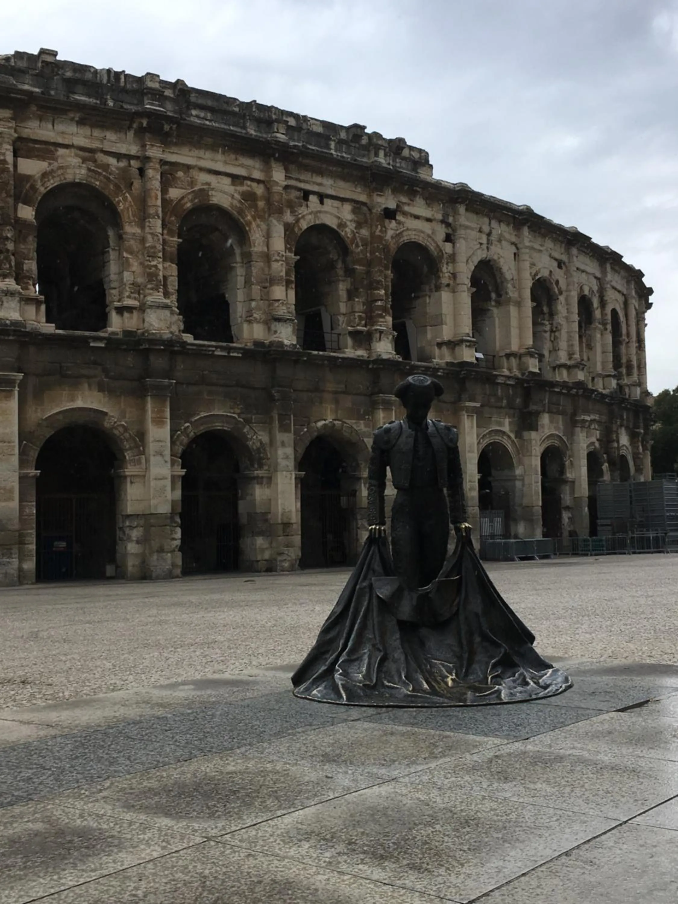 Property building in La Chambre Haute et son jardin dans les hauteurs de Nîmes
