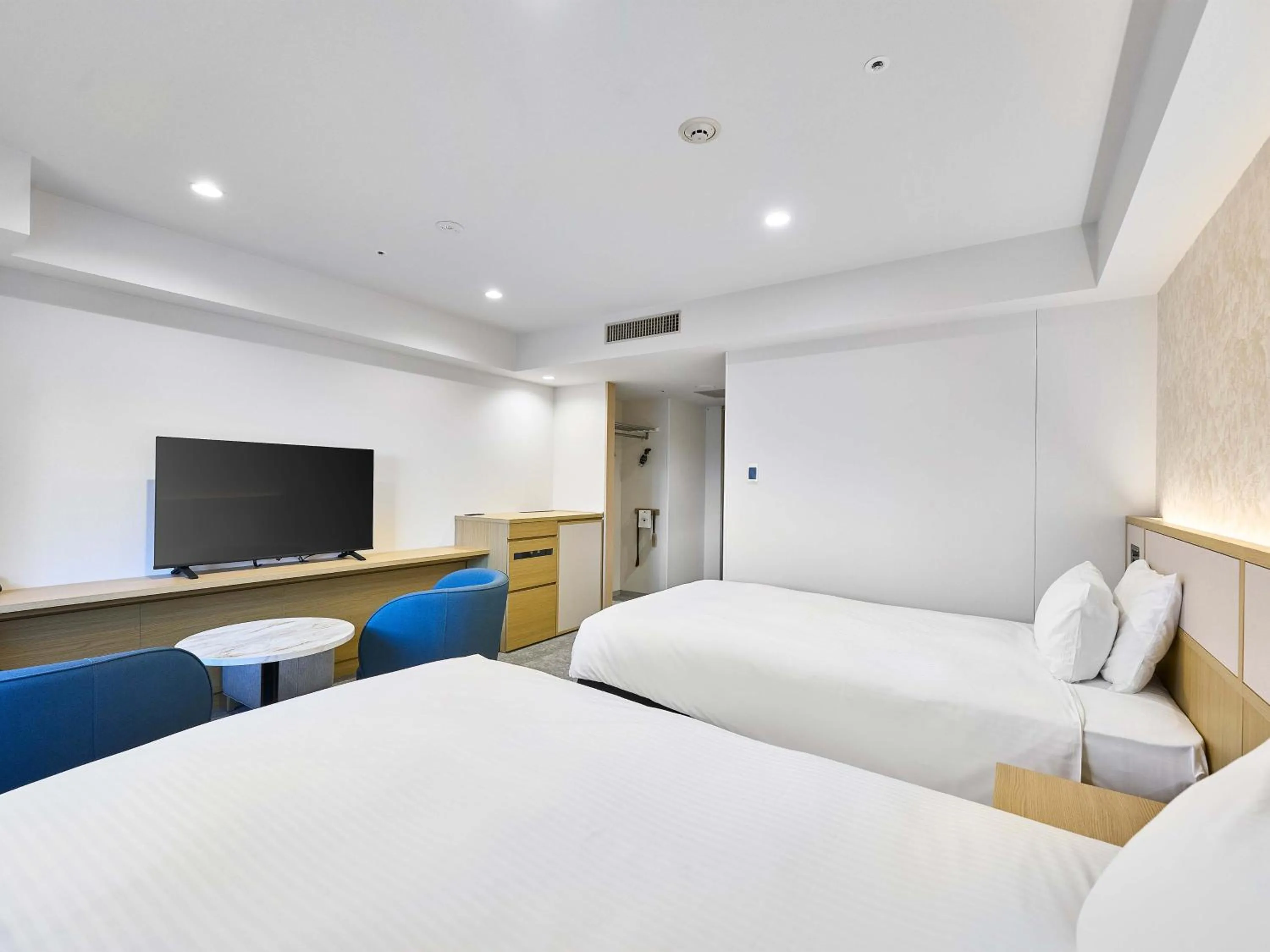 Bed in Daiwa Roynet Hotel Naha Kokusaidori