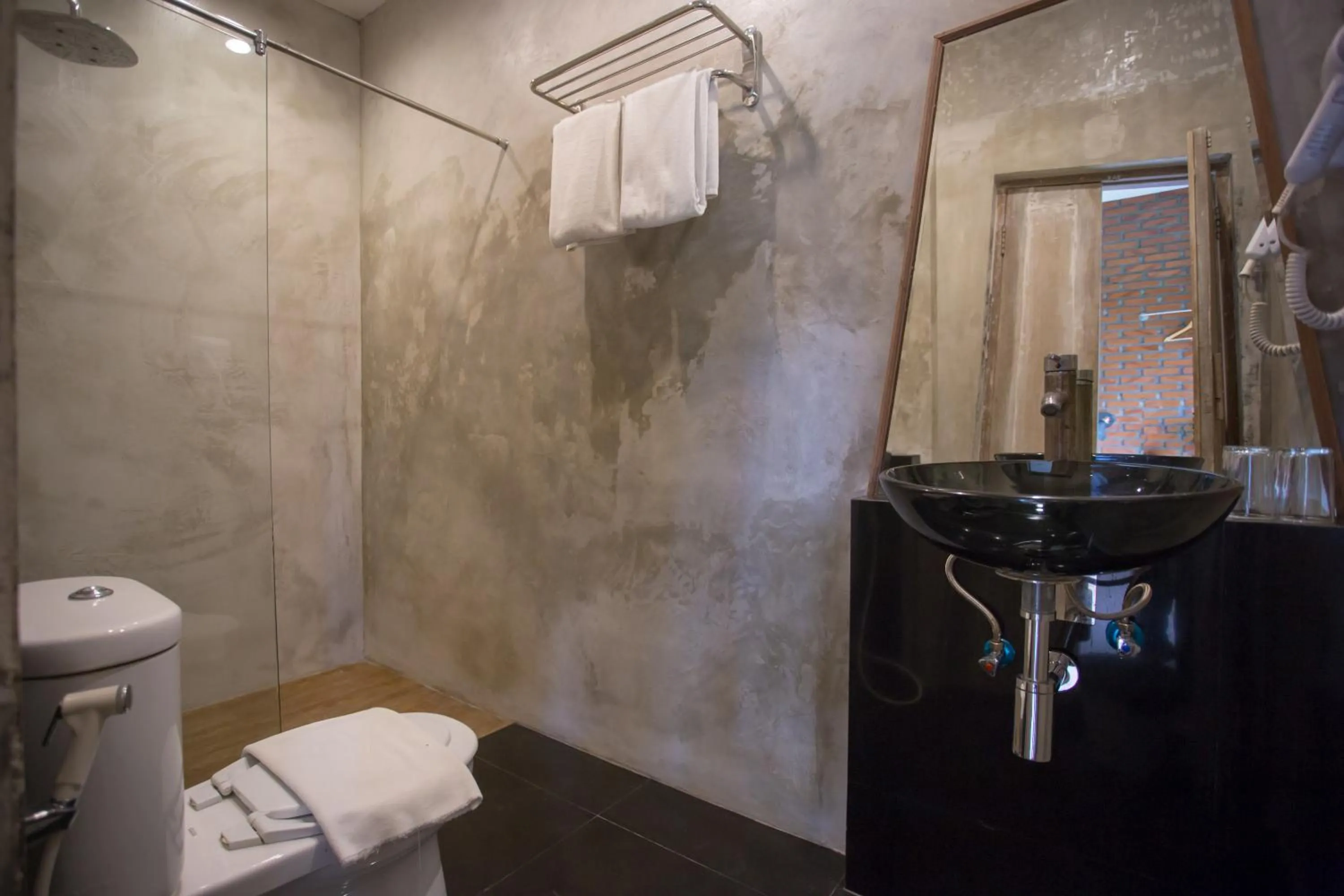 Shower in Bali Breezz Hotel