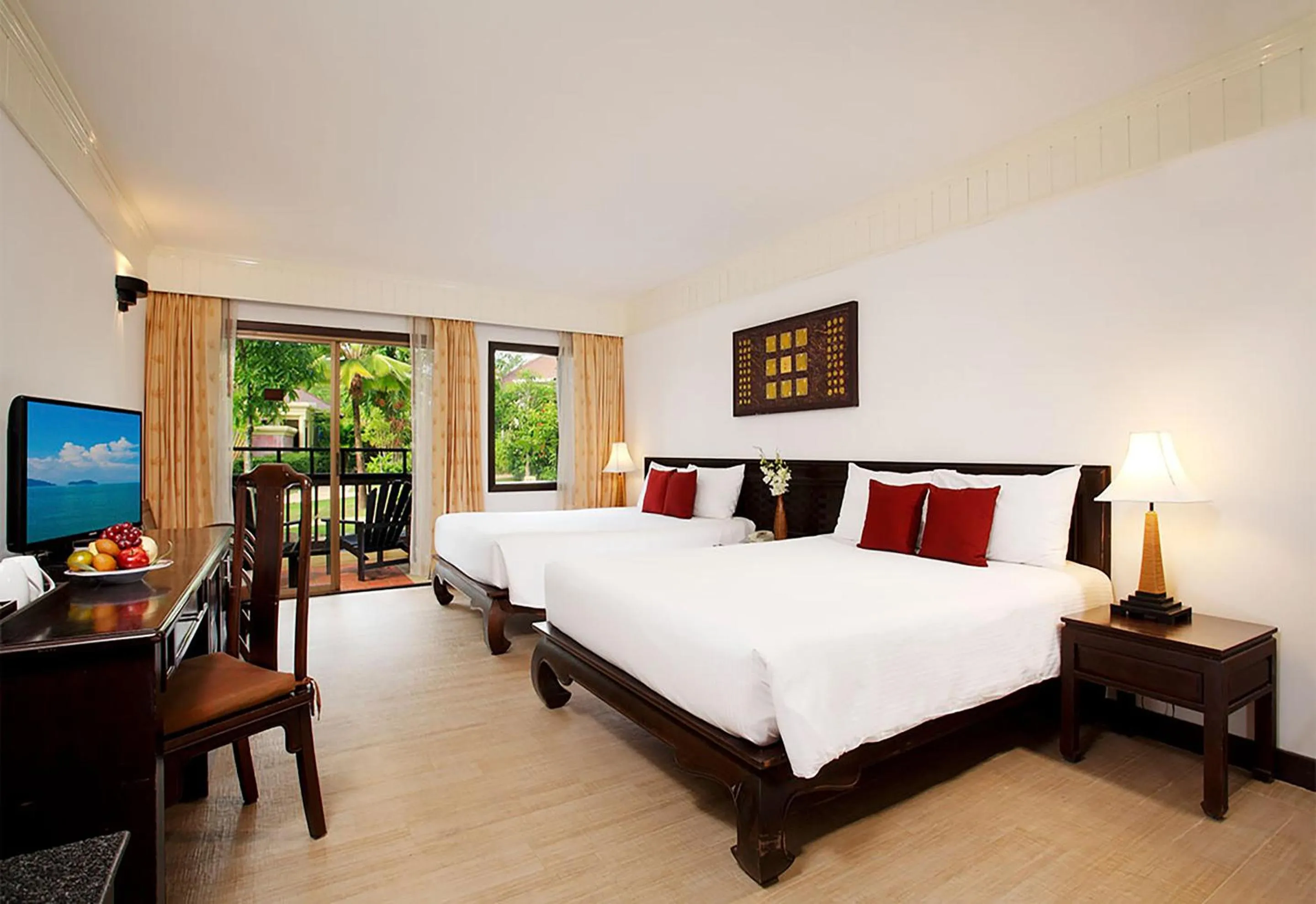 Photo of the whole room, Bed in Seaview Resort Khao Lak - SHA Plus