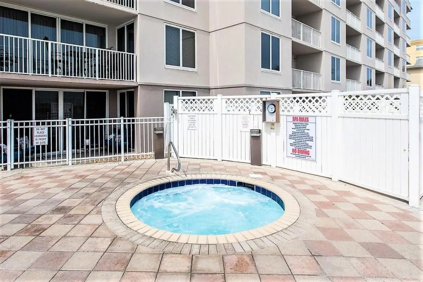 Activities in Keeler Island Princess 508