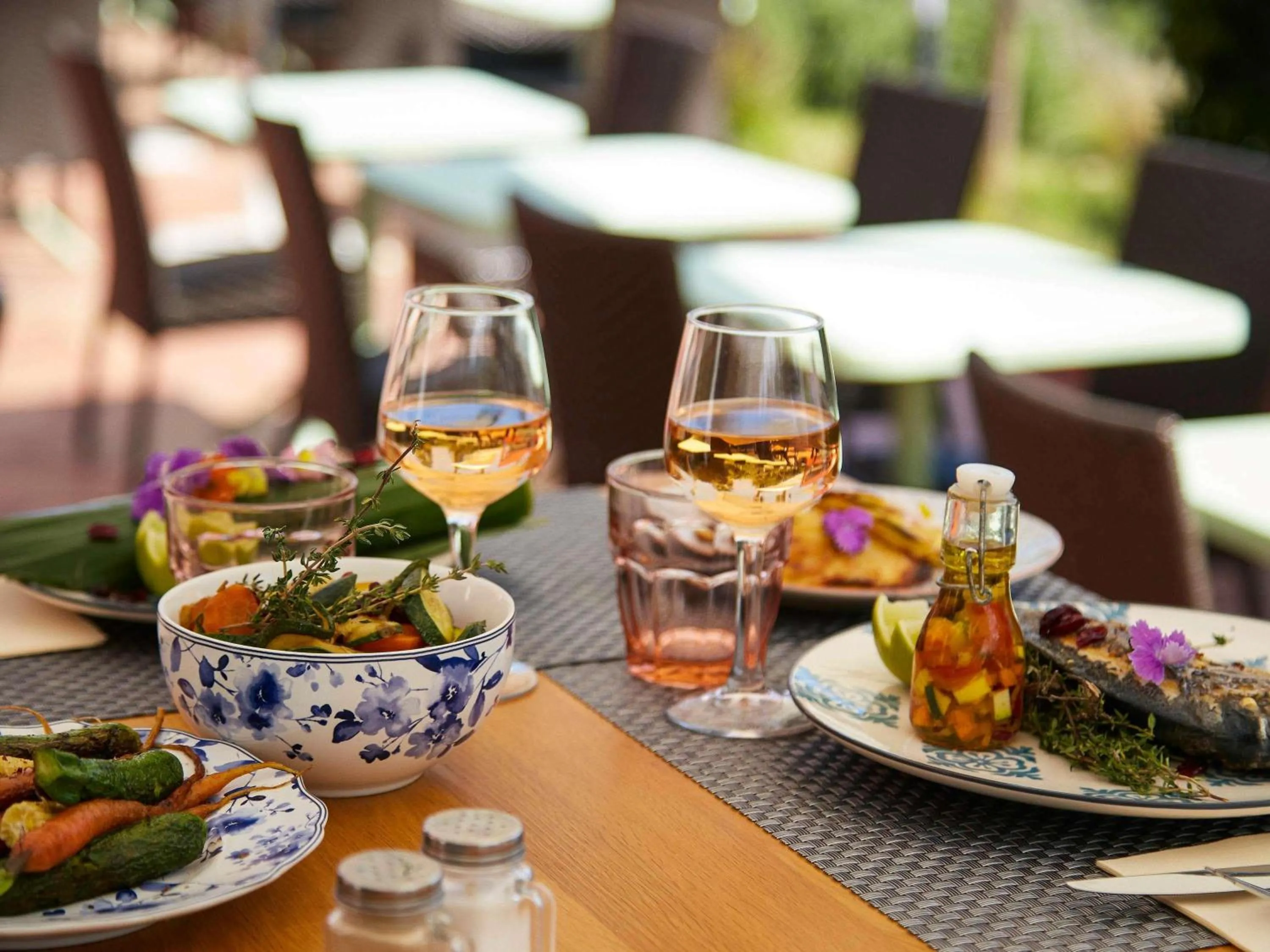 Restaurant/places to eat in ibis Thalassa Hyeres Plage