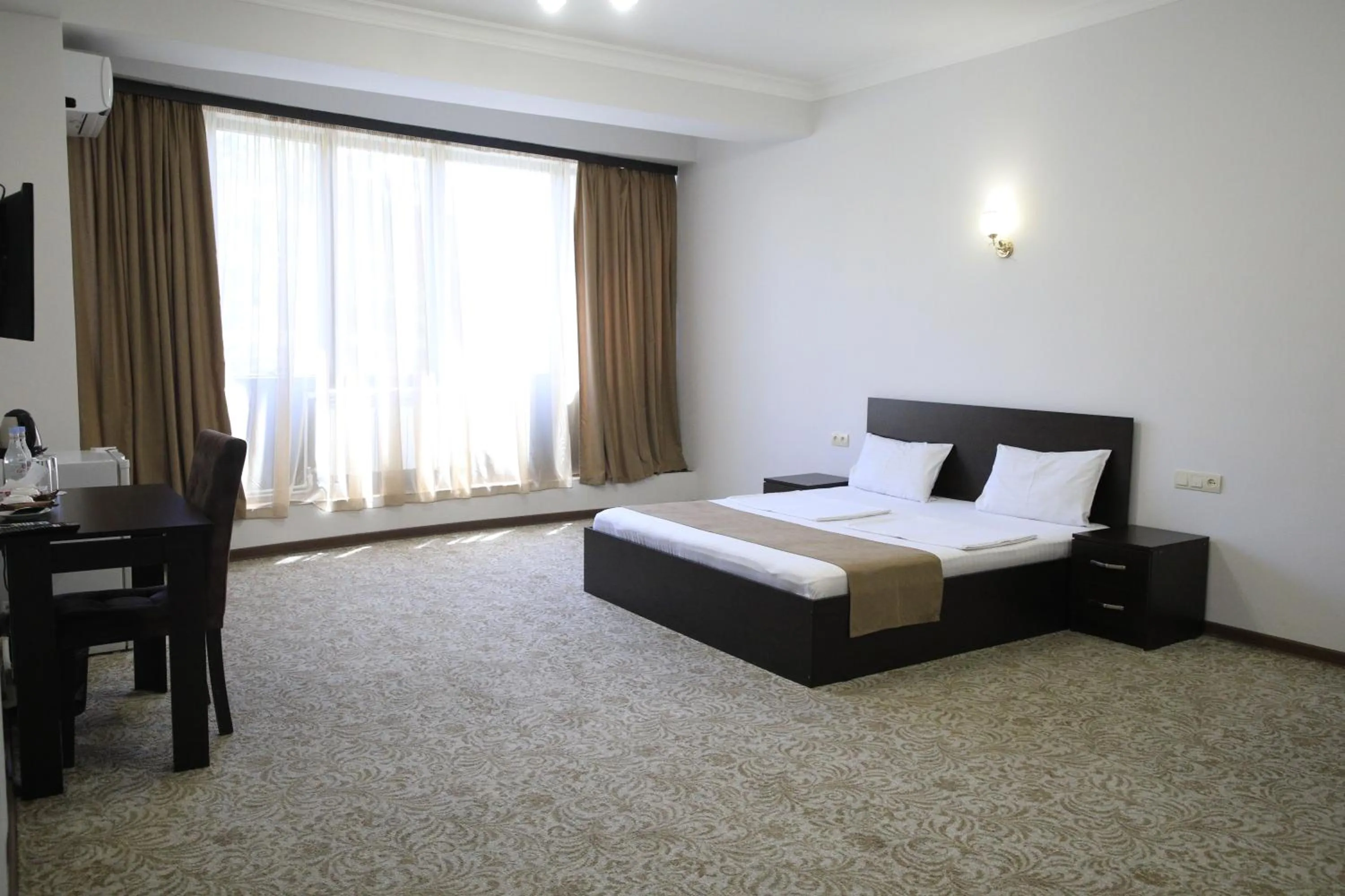 Bed in Yerevan Centre Hotel