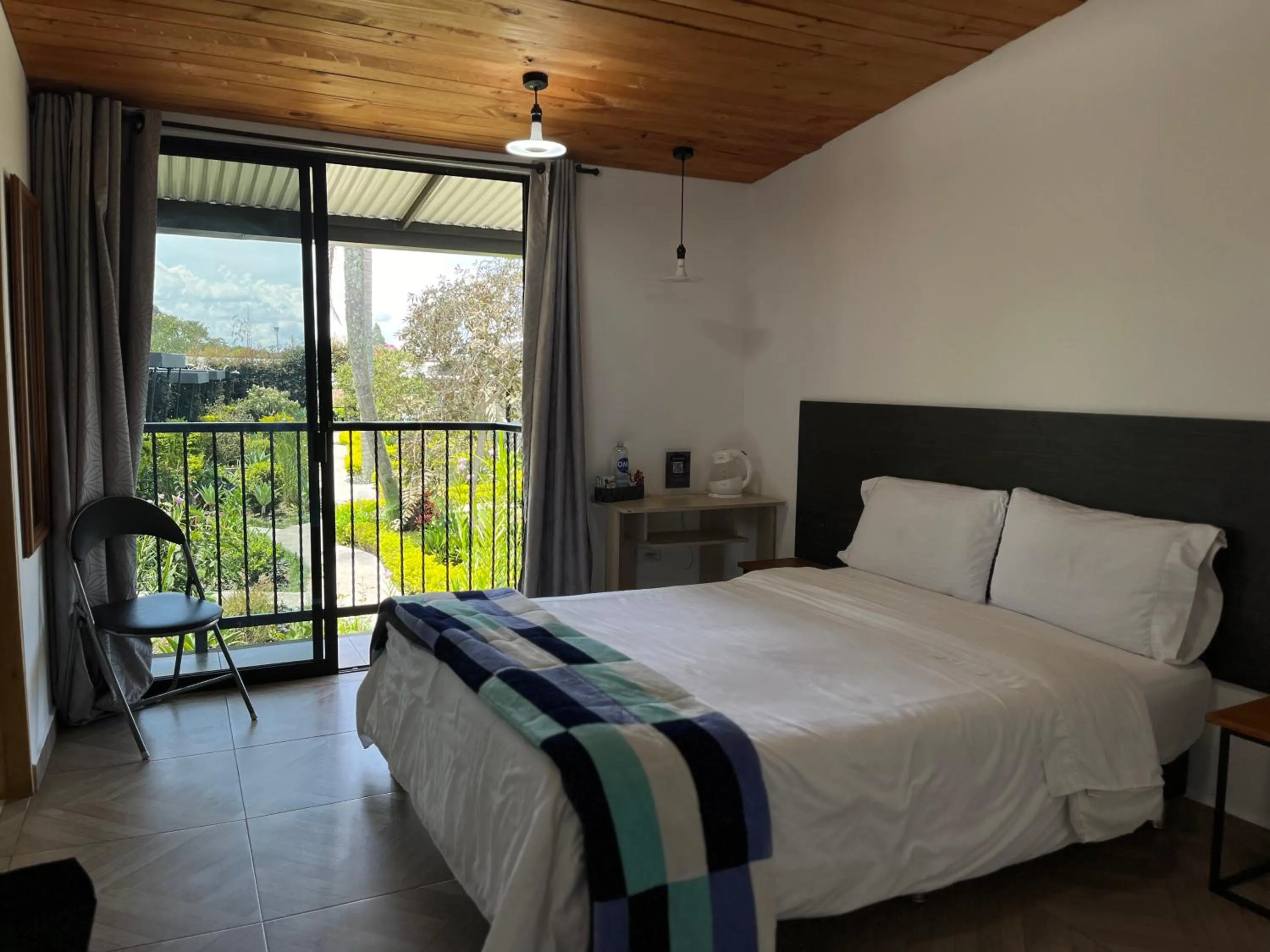 Bed in Hotel & Golf Isak Aeropuerto