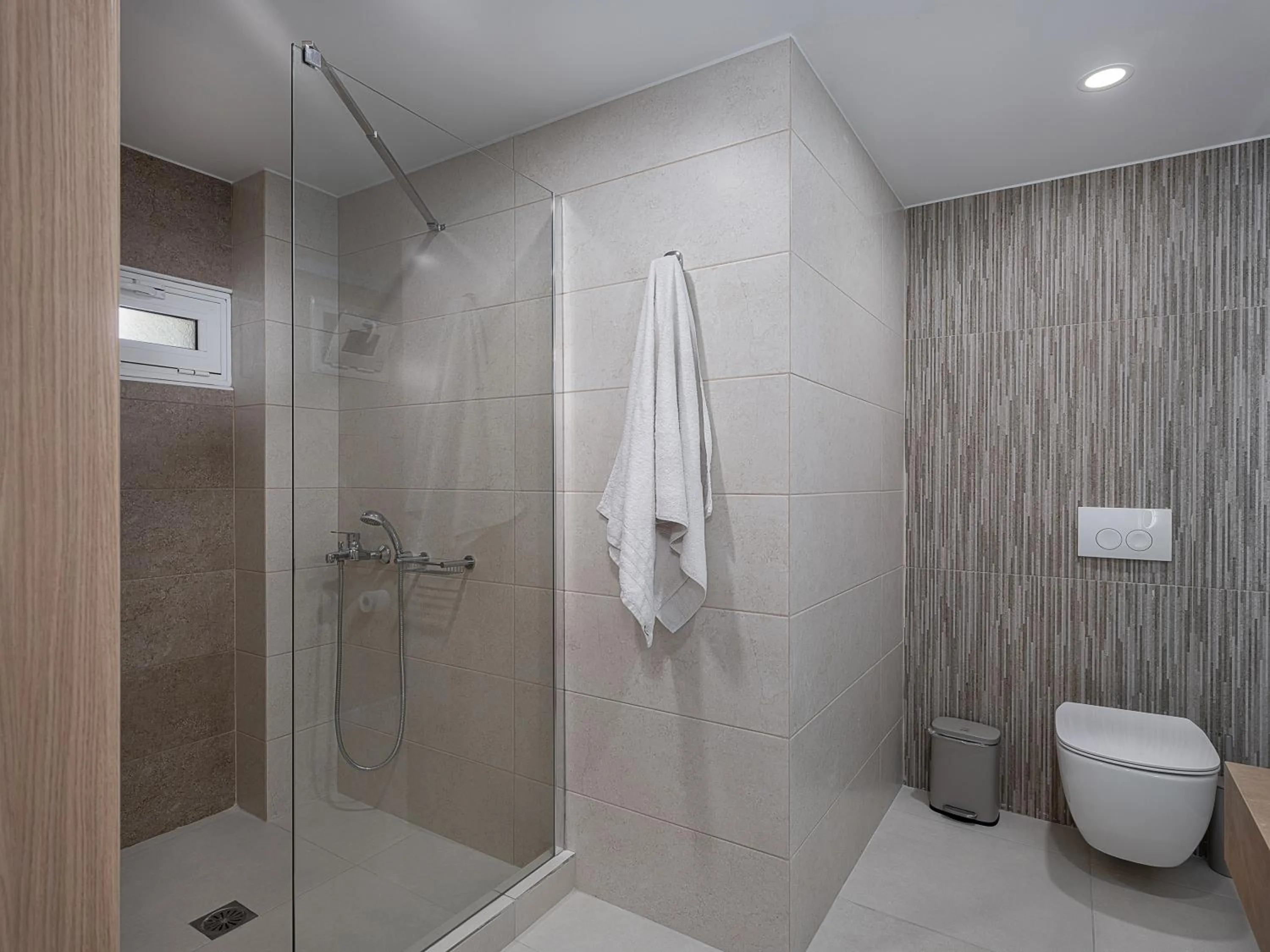 Shower in M City Hotel