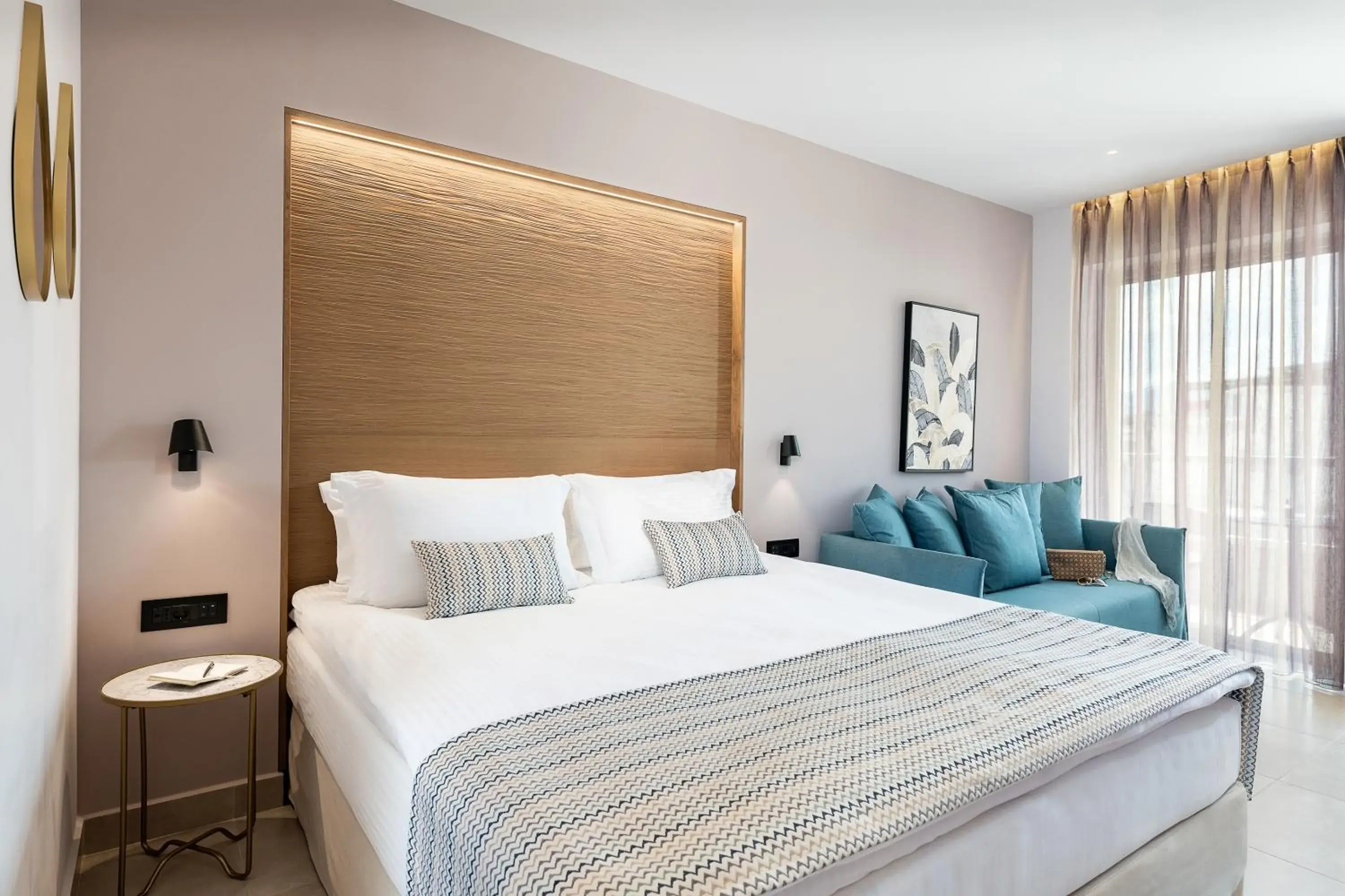 Premium Quadruple Room in M City Hotel Premium Quadruple Room in M City Hotel