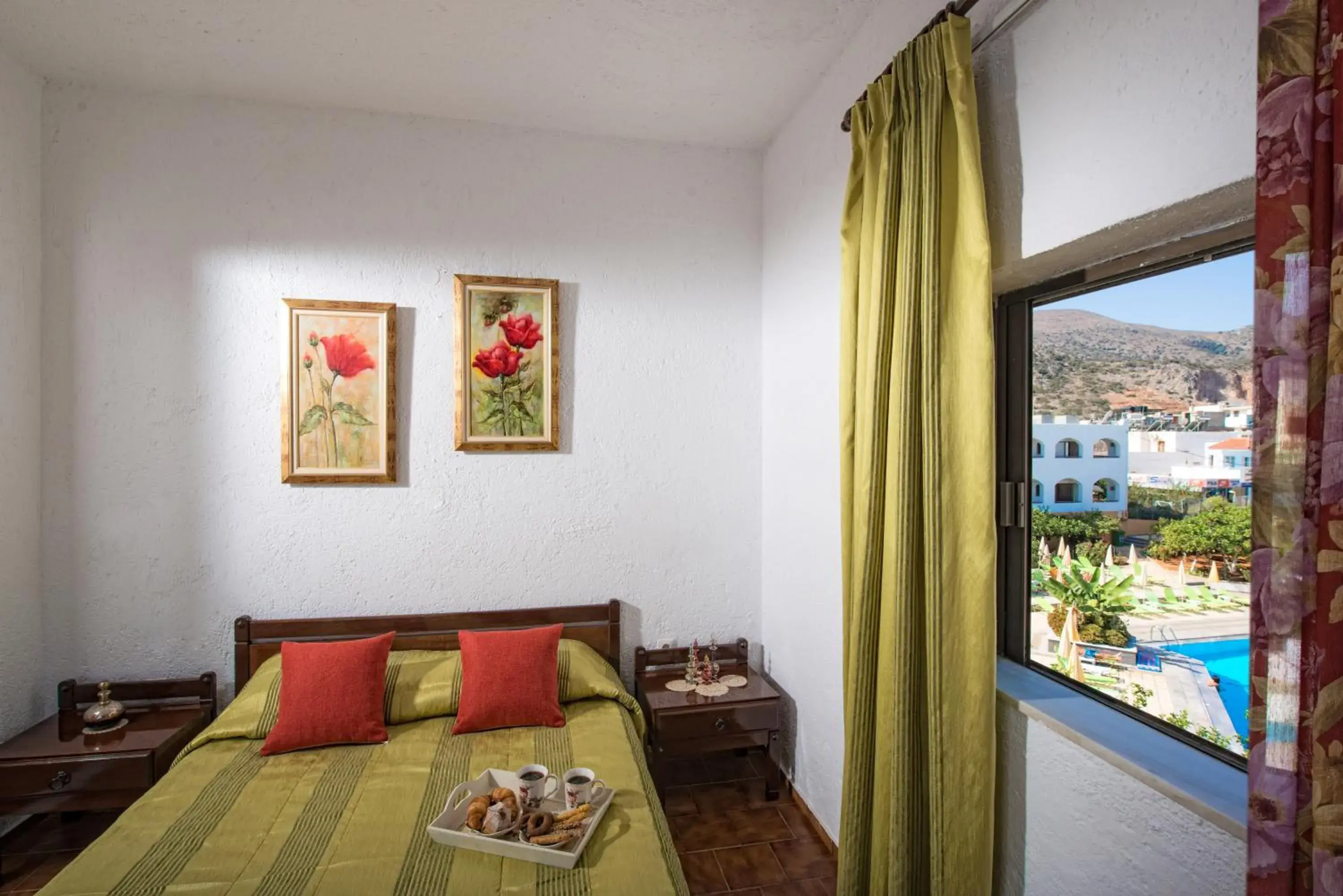 Standard Double Room in Hotel Malia Holidays Standard Double Room in Hotel Malia Holidays