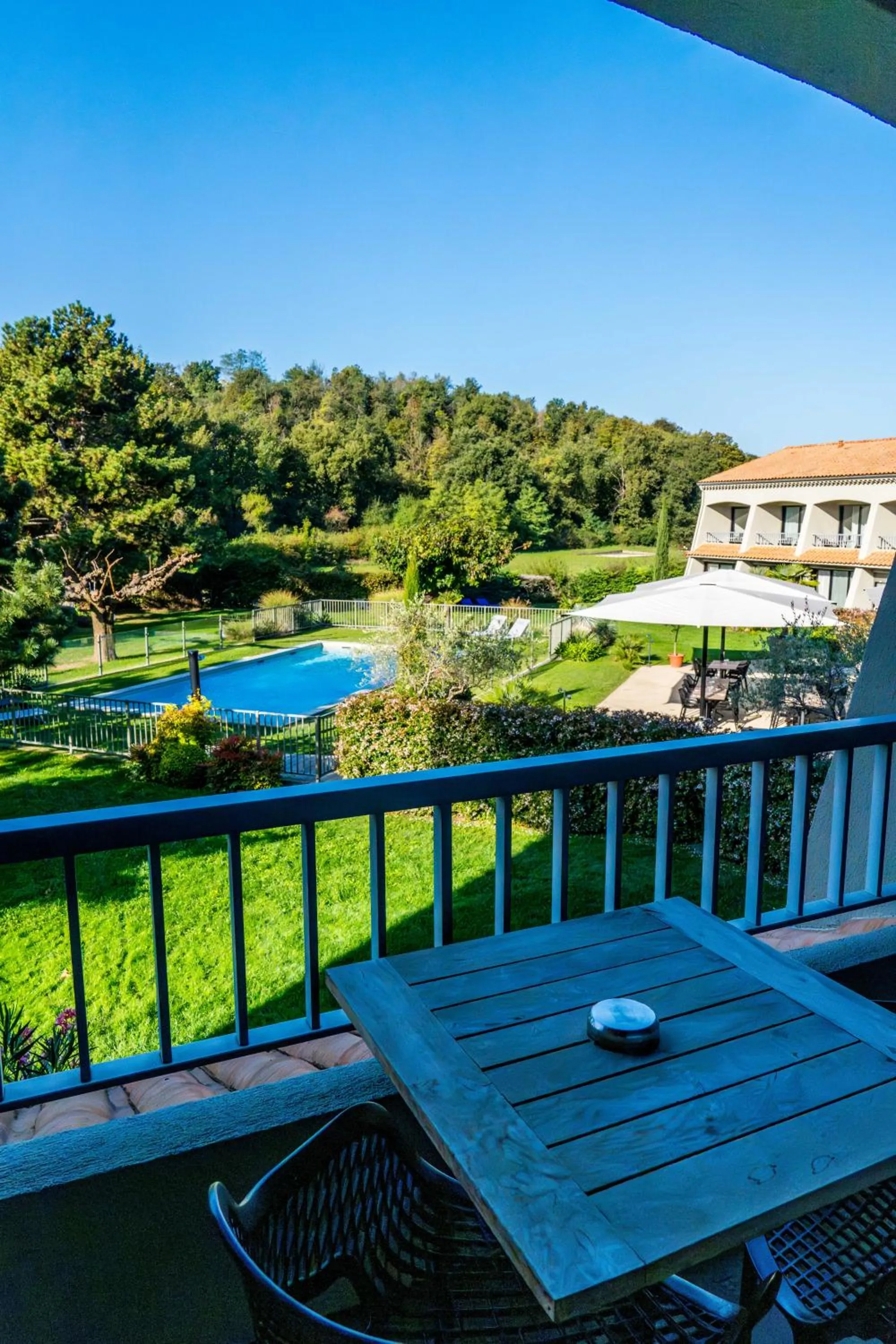 Garden in Best Western Premier Clos Syrah Hotel & Spa