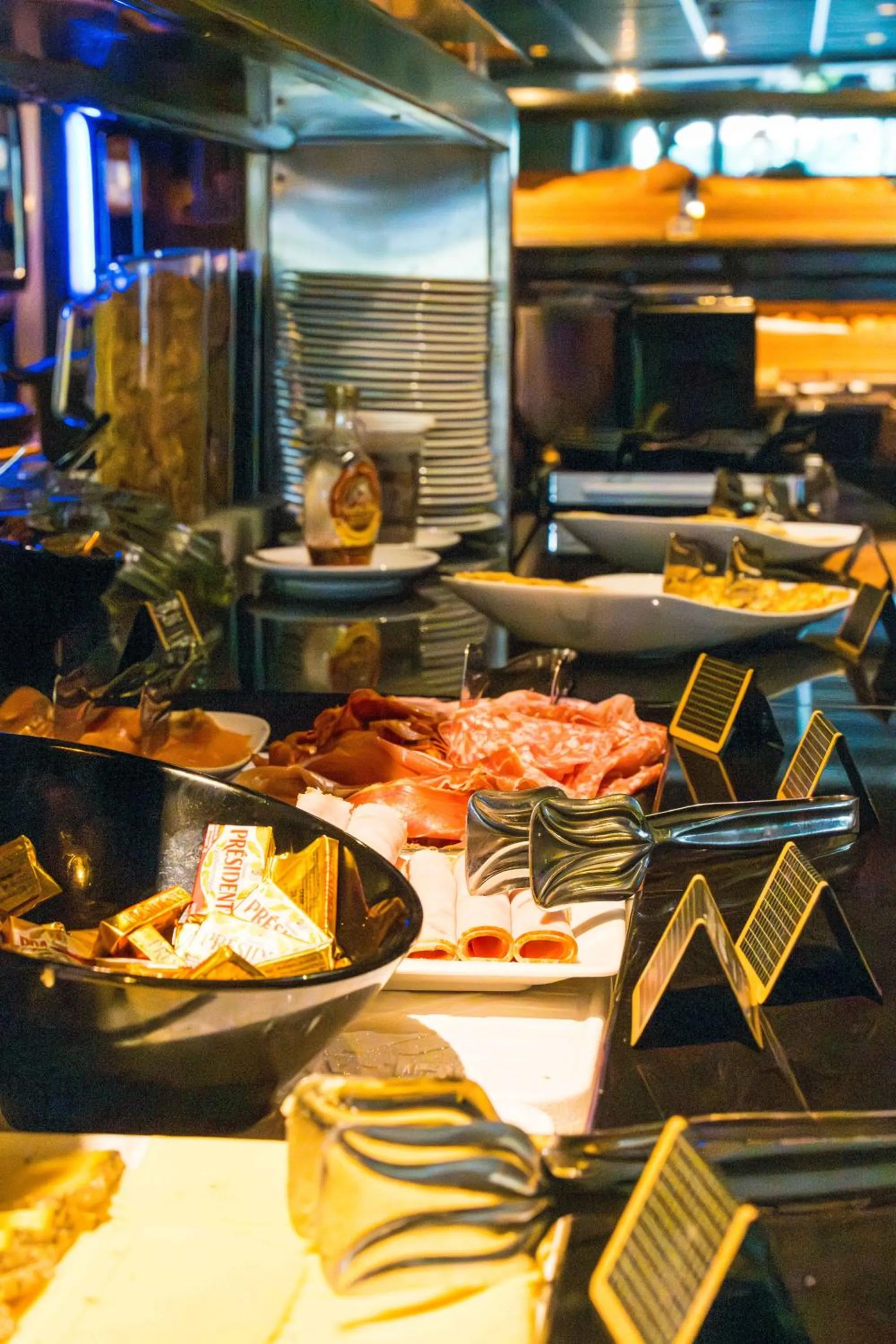 Buffet breakfast in Best Western Premier Clos Syrah Hotel & Spa