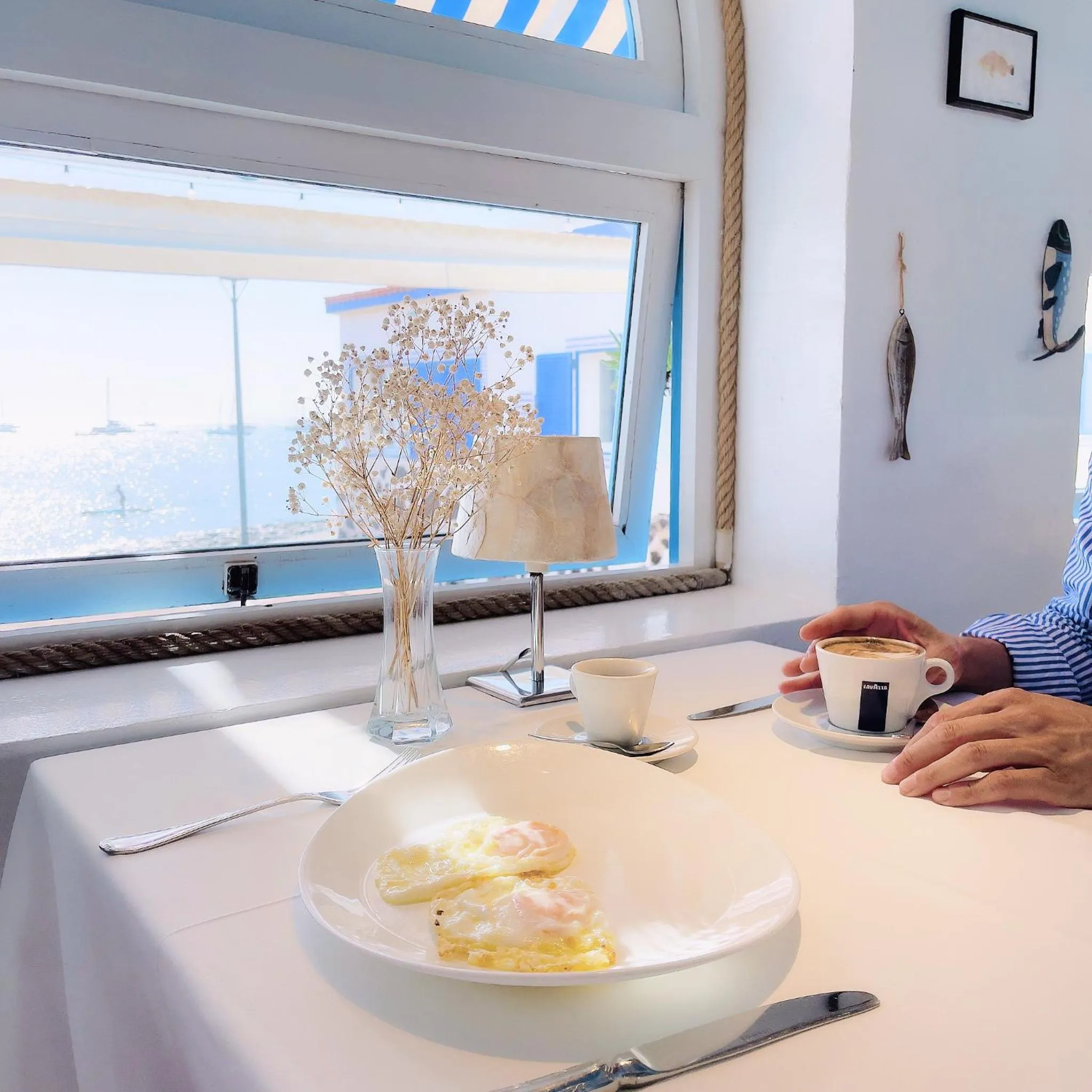 Breakfast in AVANTI Lifestyle Hotel - Only Adults