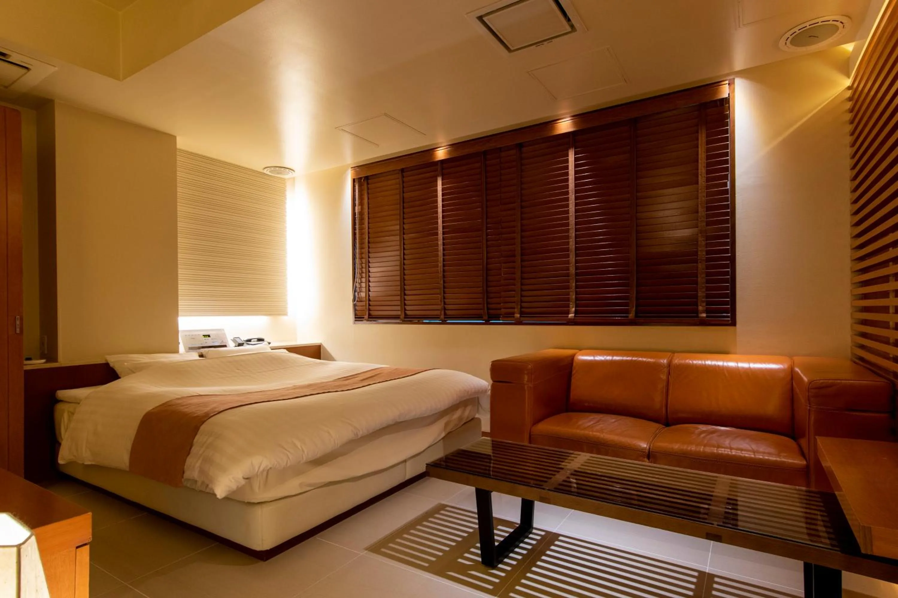 Photo of the whole room, Bed in HOTEL APERTO (Adult Only)