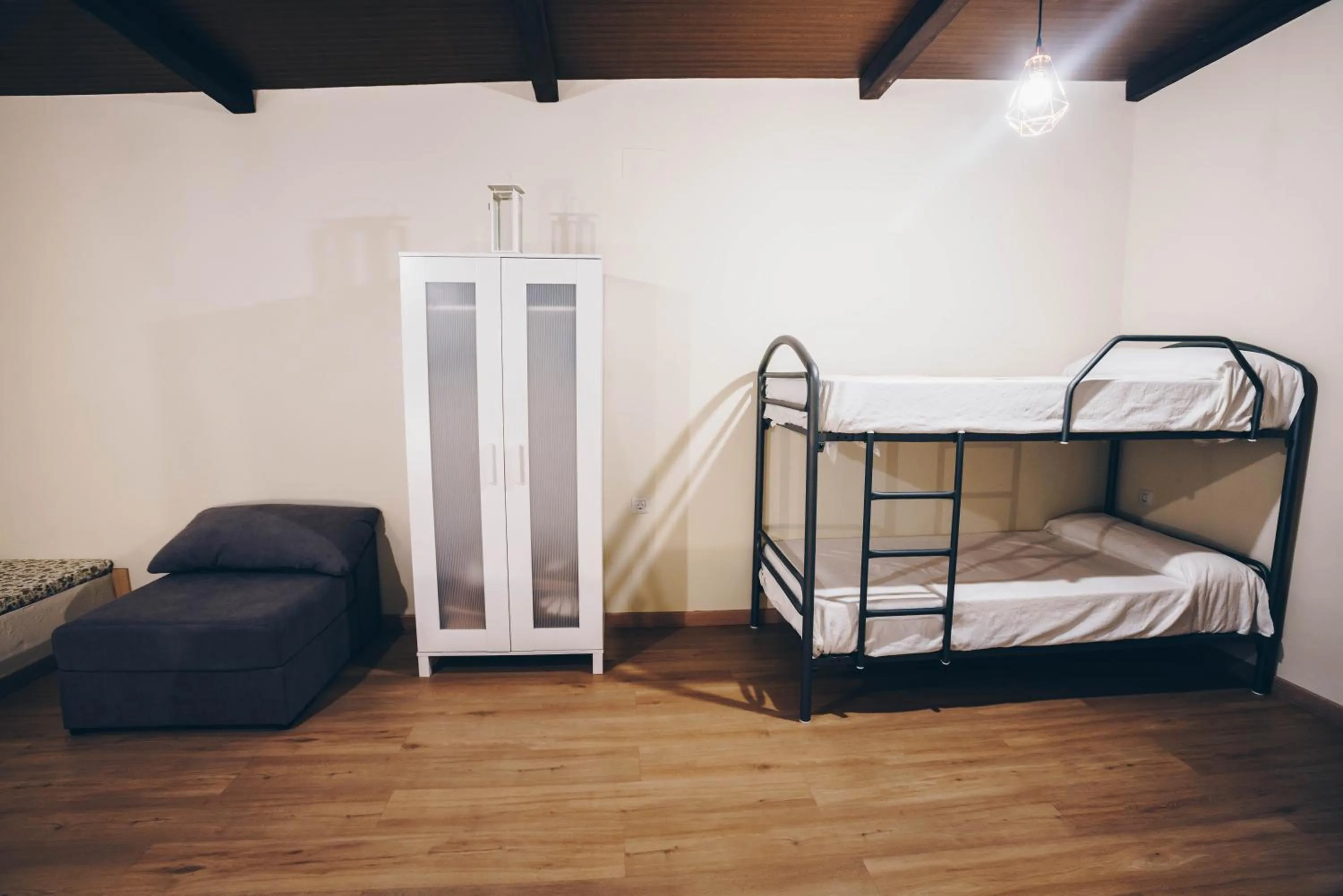 Bed in Complejo Roma