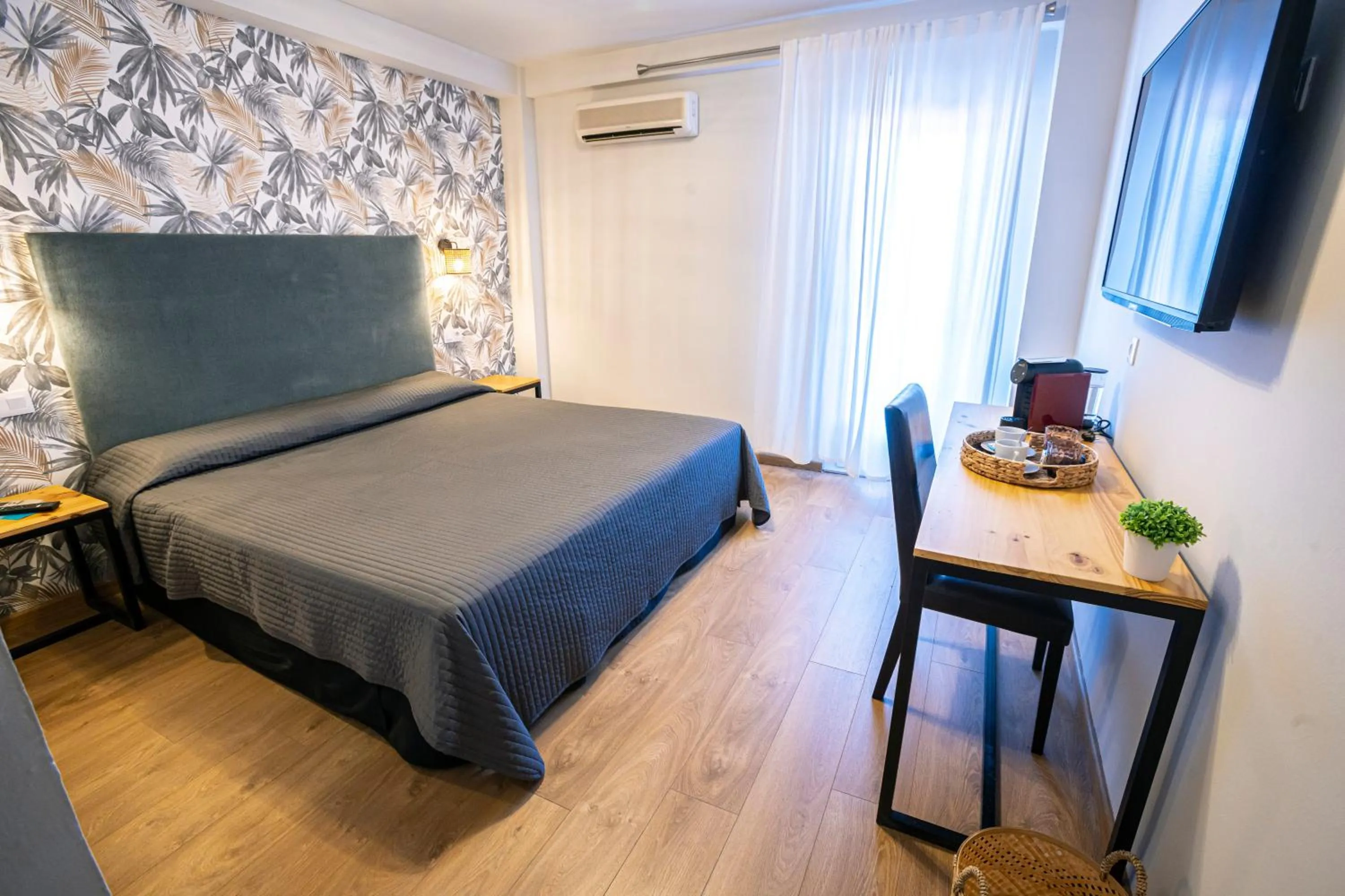 Bed in Complejo Roma