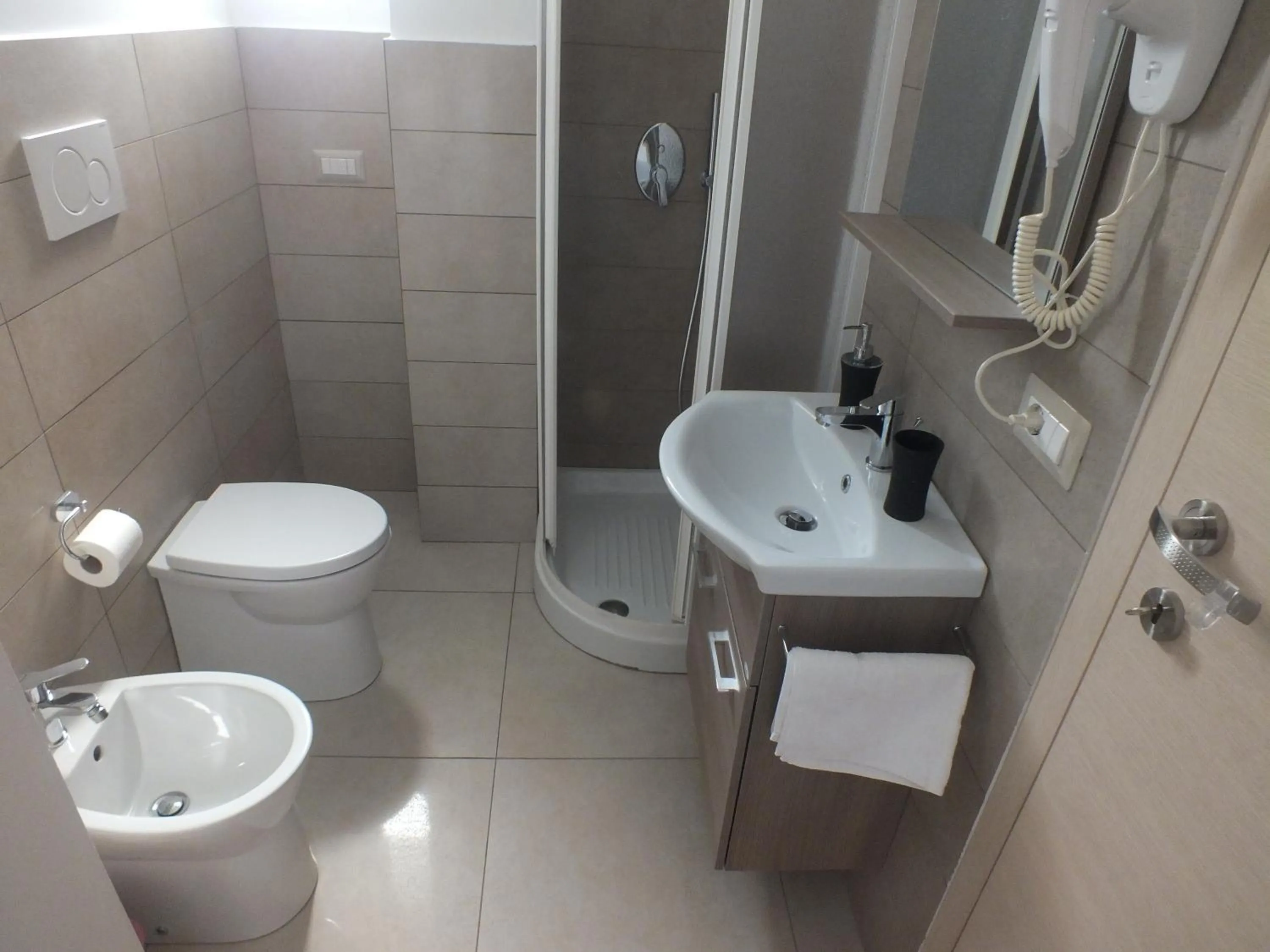 Bathroom in VITRUVIO home