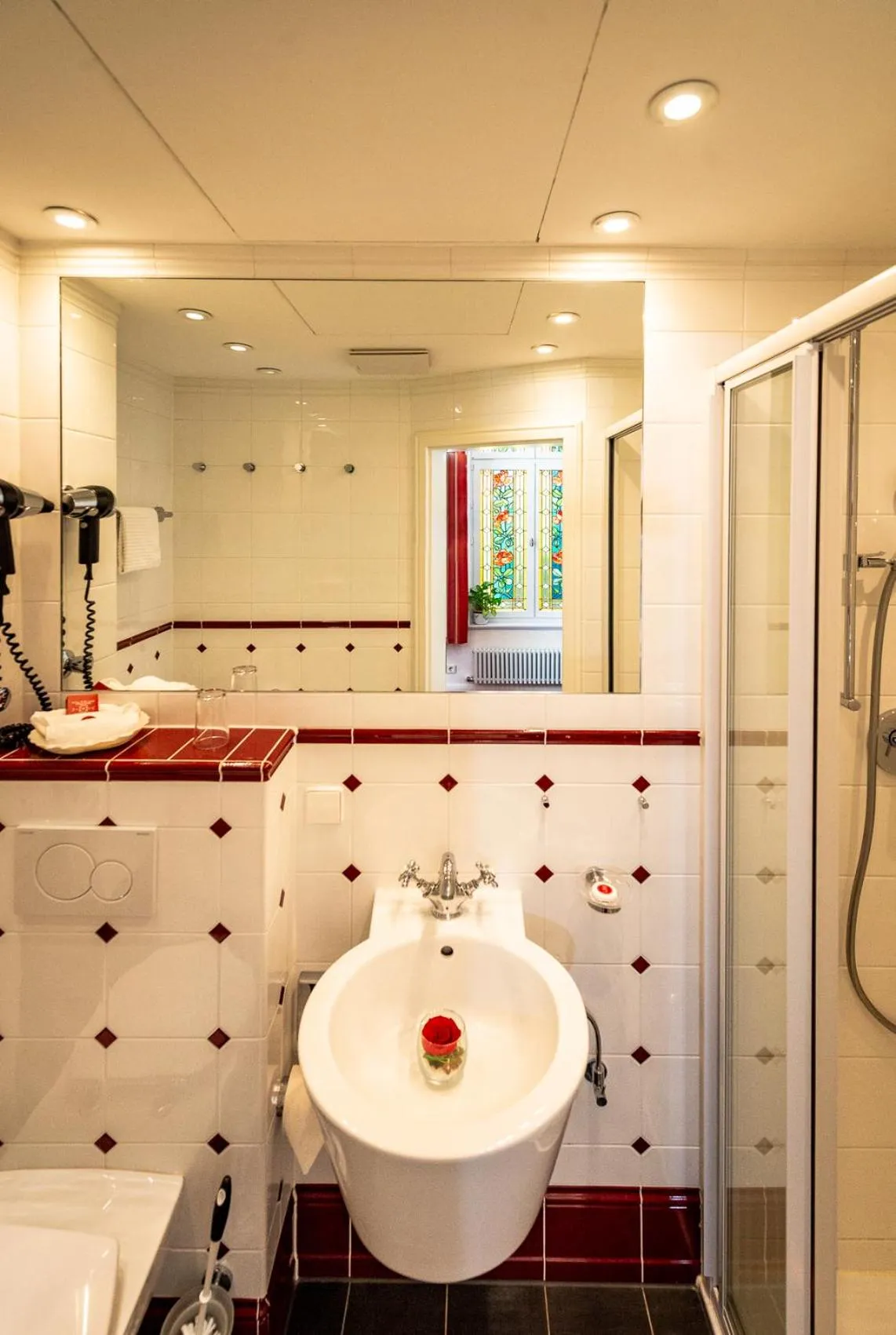 Shower in Hotel Seeufer