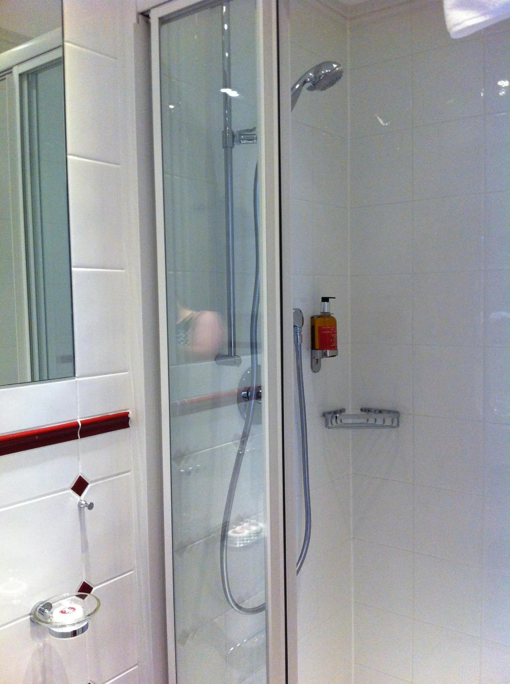 Shower in Hotel Seeufer