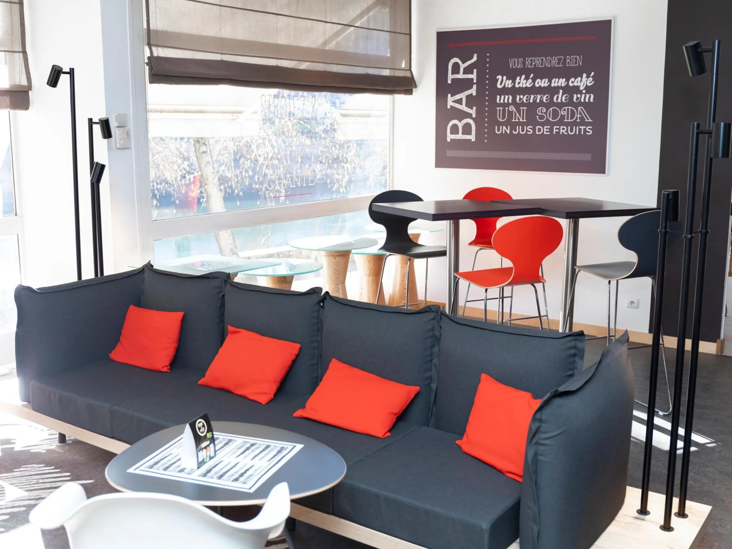 Seating area in ibis Metz Centre Cathedrale