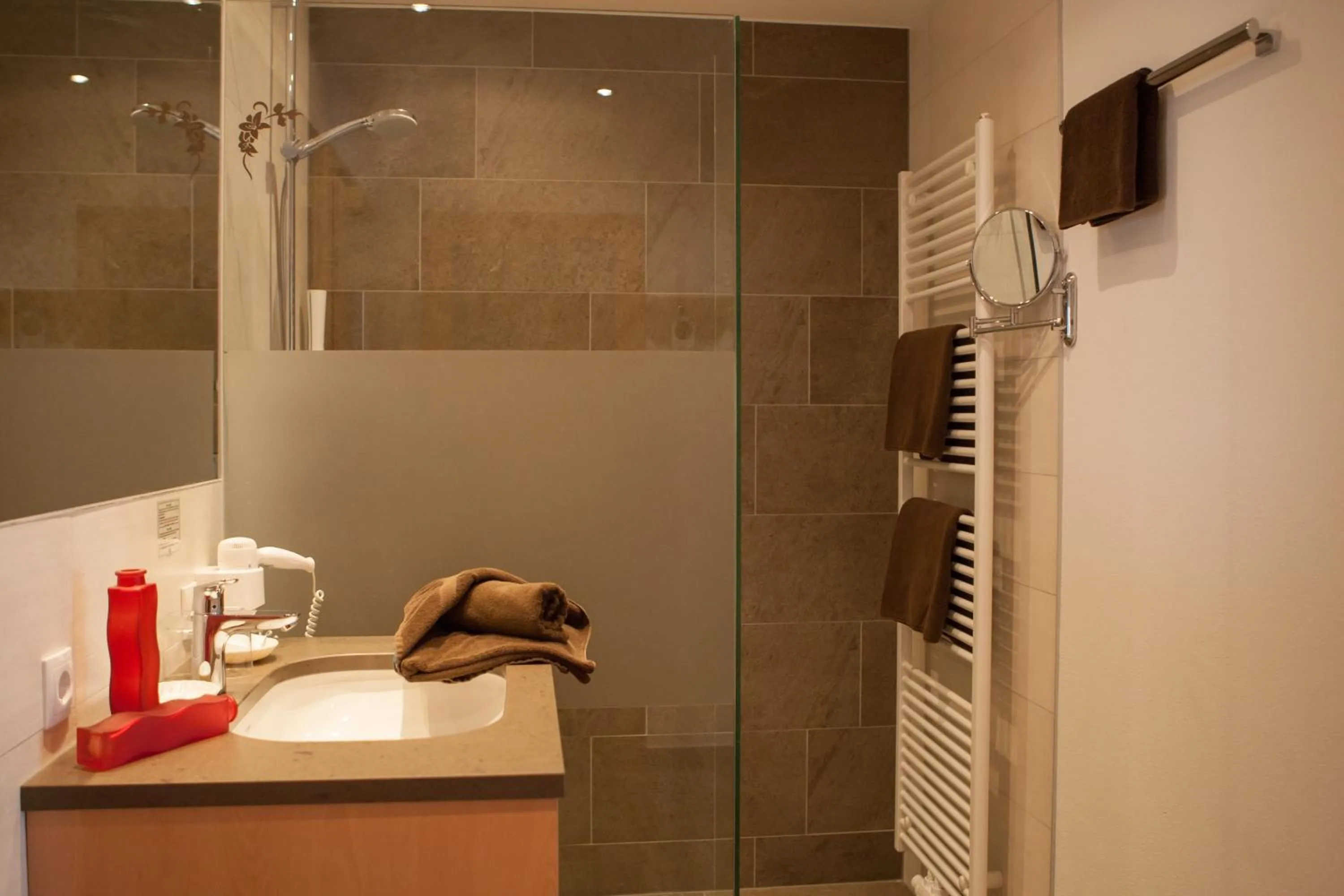 Bathroom in Hotel Forer