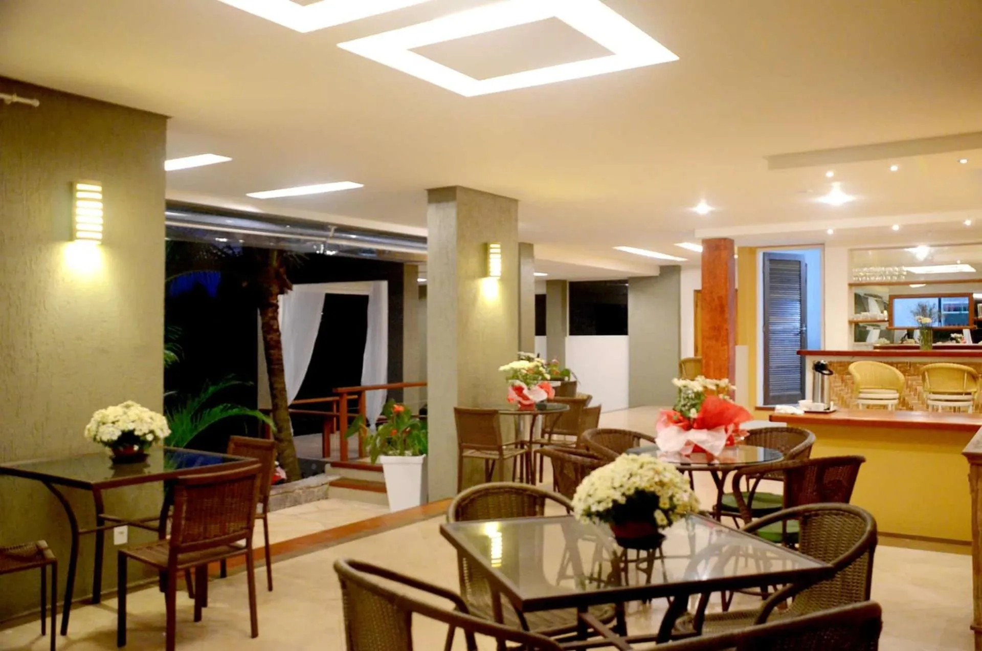 Restaurant/places to eat in Pousada Pelicano