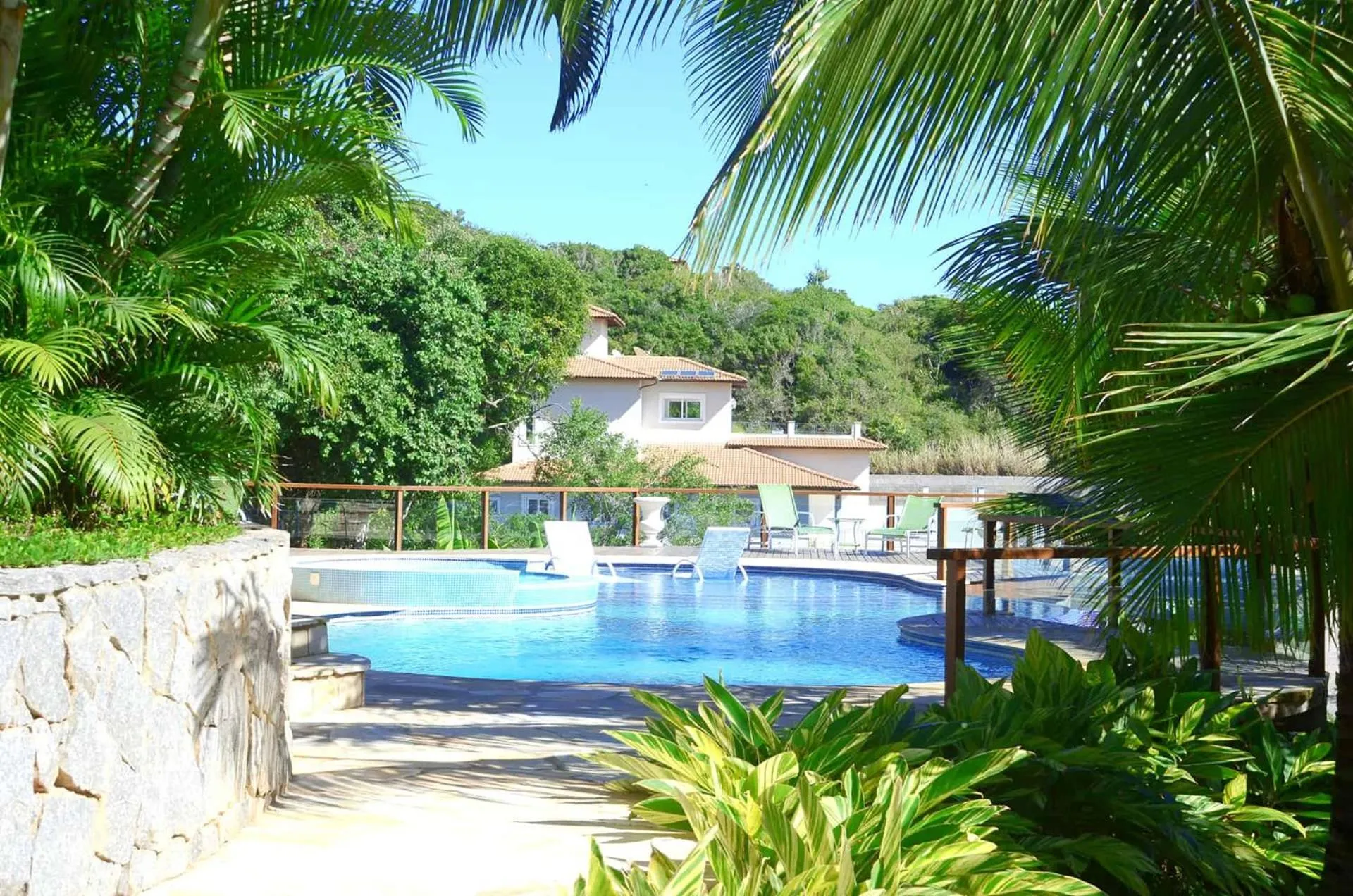 Pool view in Pousada Pelicano