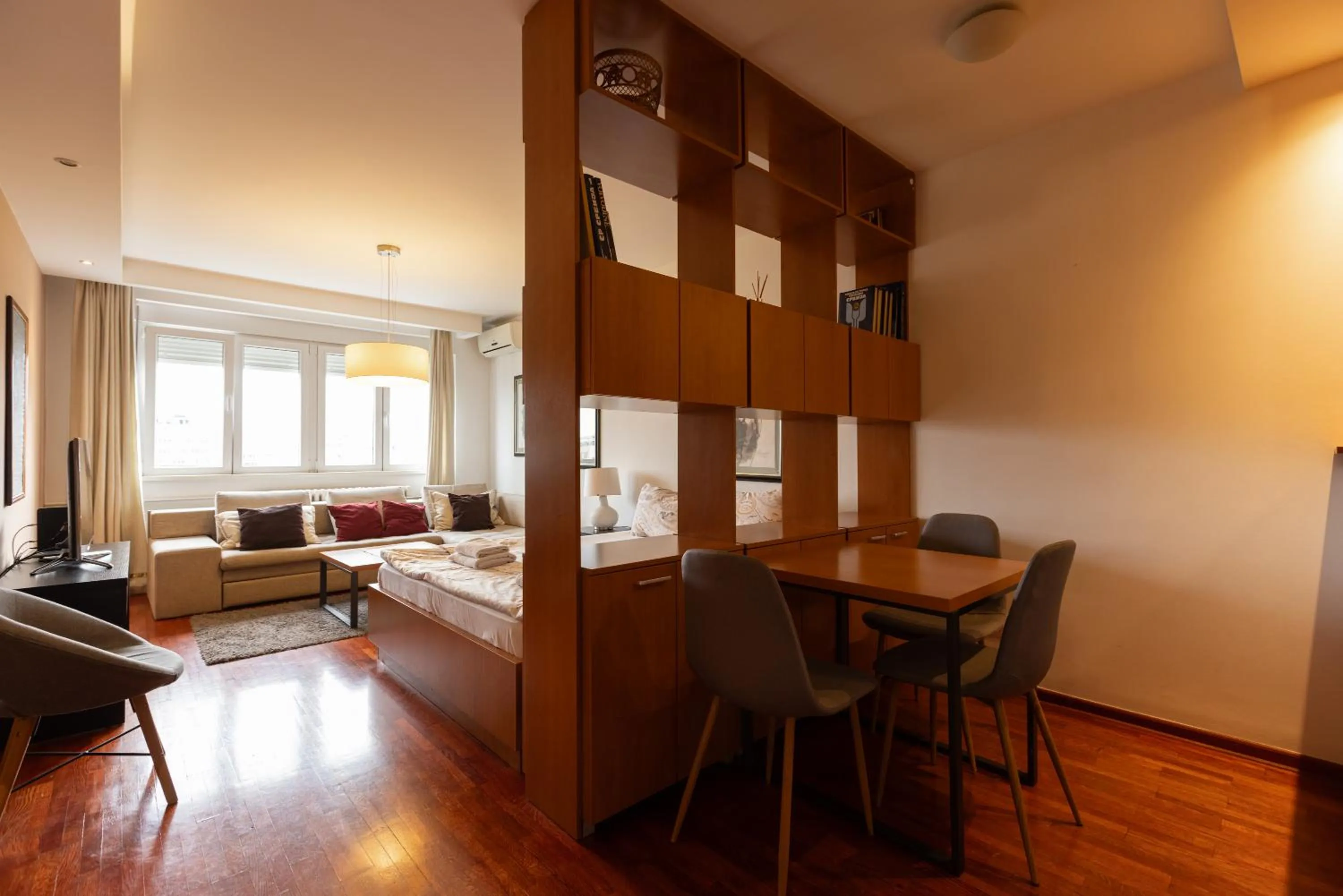 Living room in Central Park Apartments