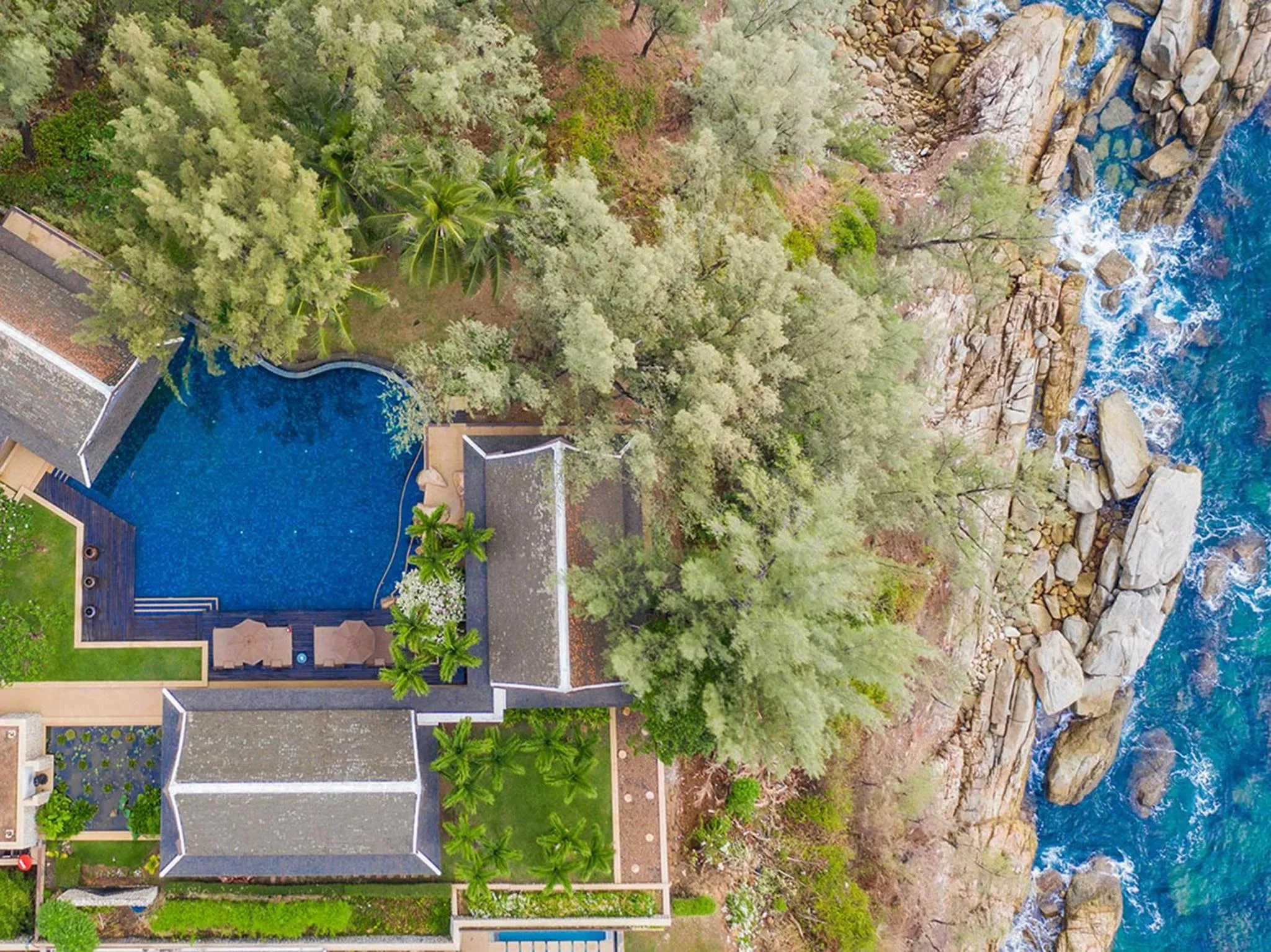 Property building in Villa Chada