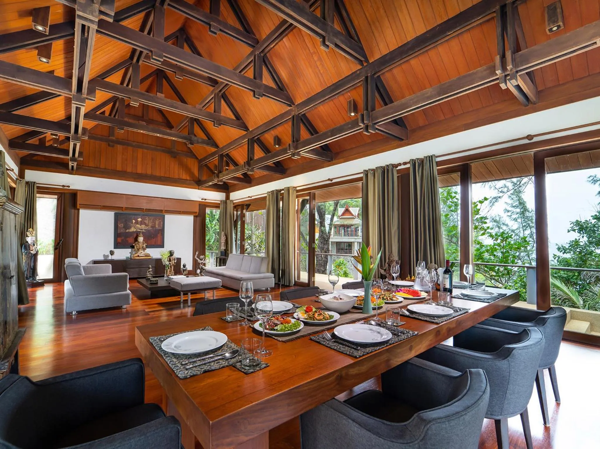 Dining area in Villa Chada
